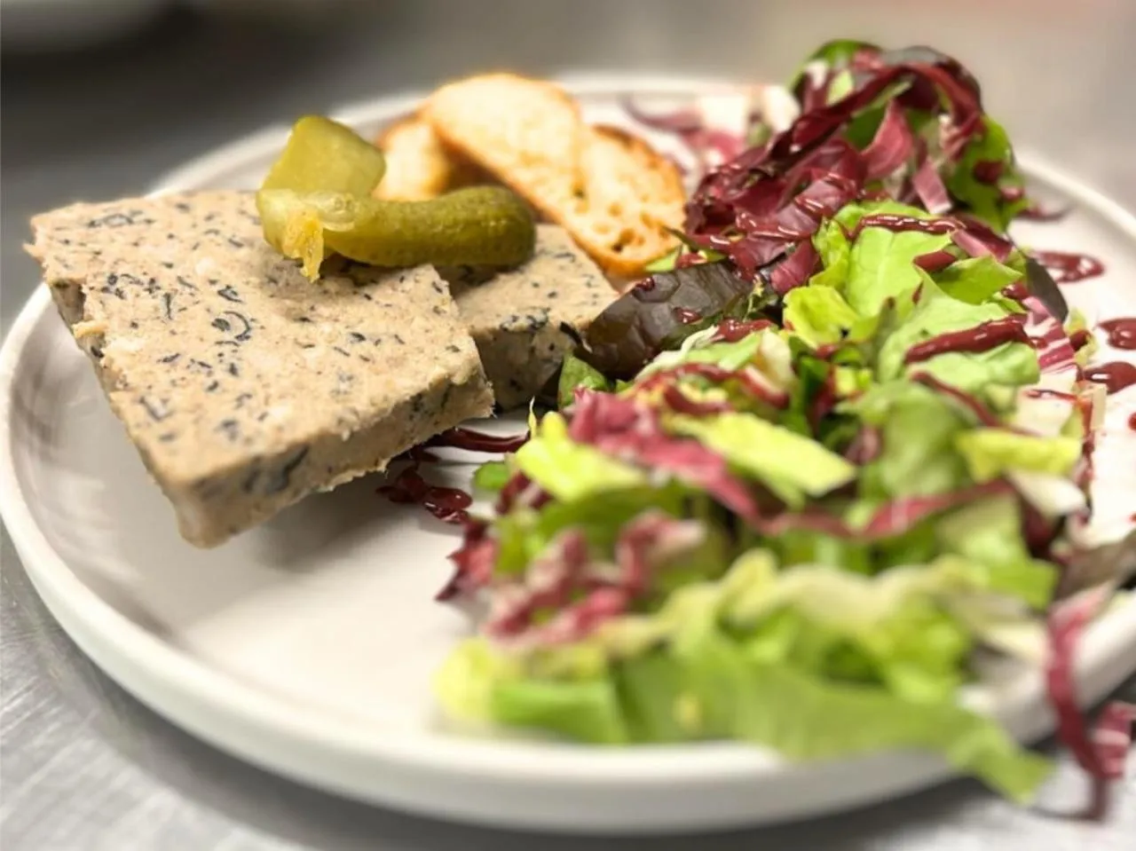 Restaurant/places to eat in Grand Hôtel de Bourbon-Lancy - Spa et Restaurant - Logis