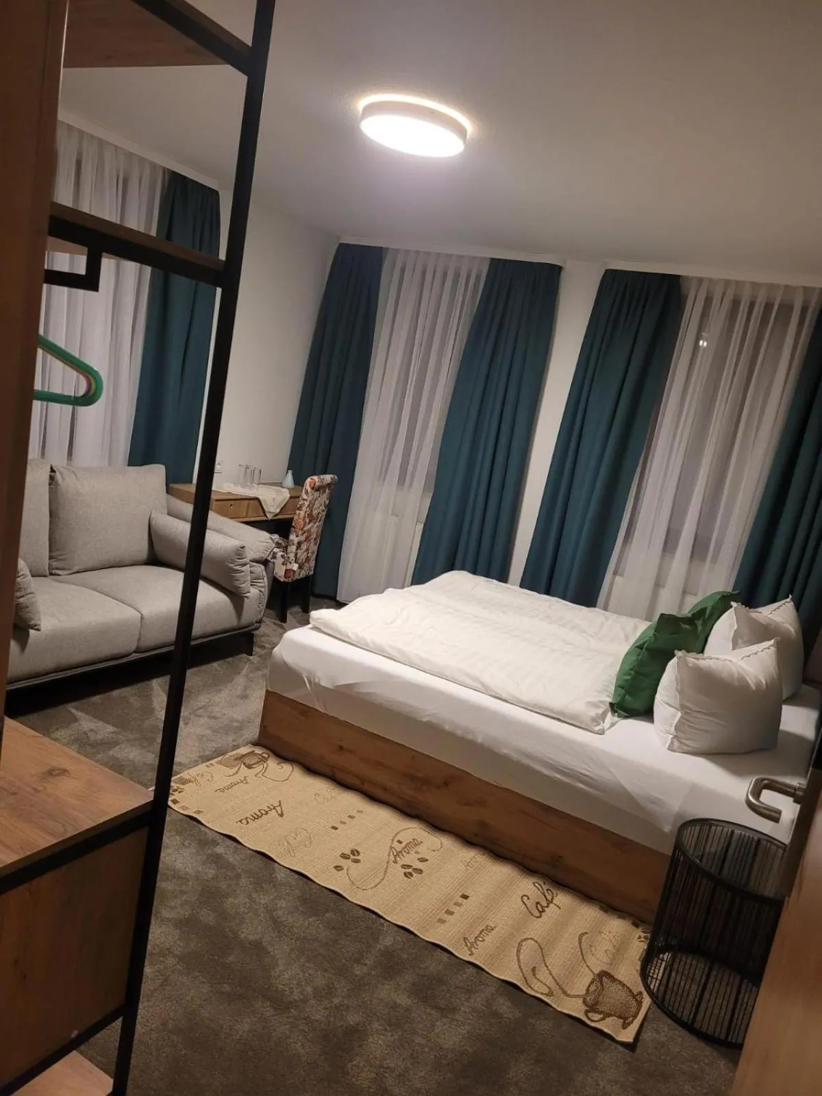 Photo of the whole room, Bed in Familien-Hotel Am Tränkbachtal Frauenwald