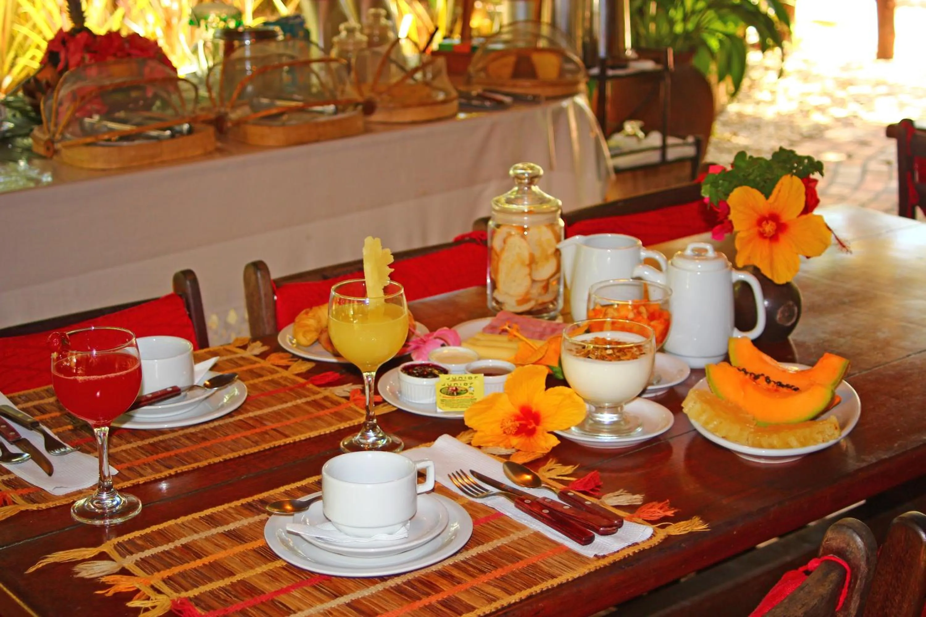 Restaurant/places to eat in Pousada Berro do Jeguy