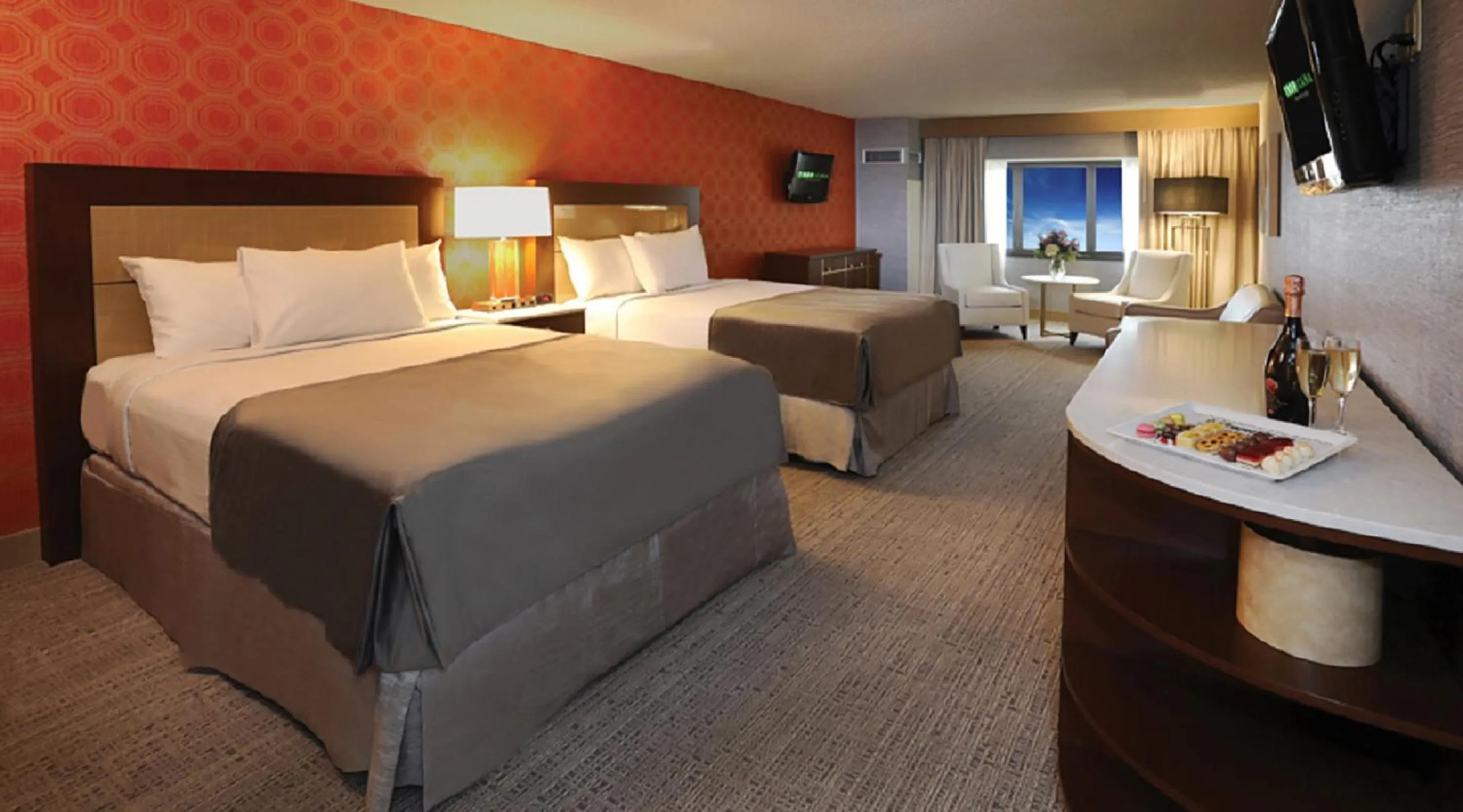 Bedroom, Bed in Tropicana Atlantic City, A Caesars Destination