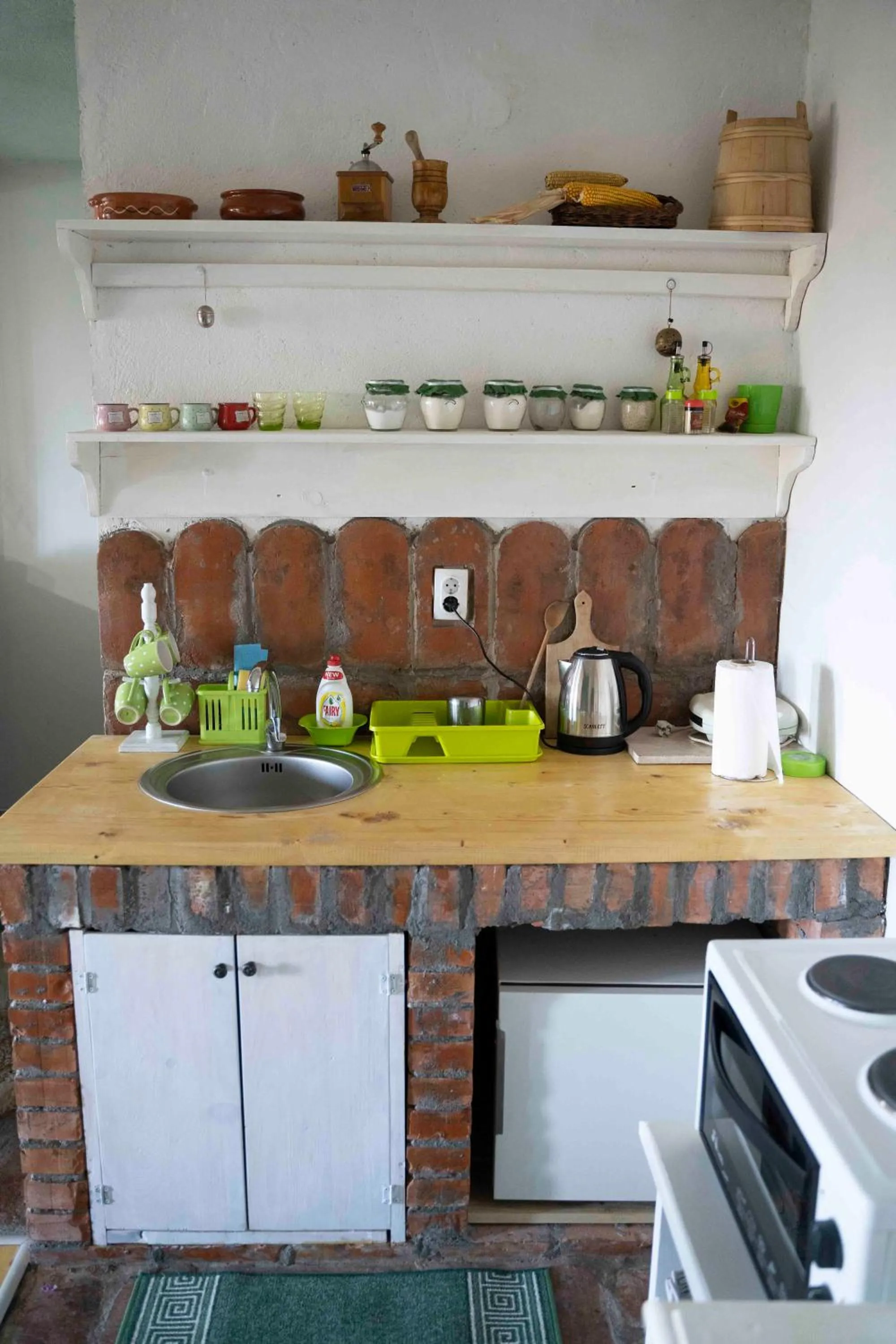 Kitchen or kitchenette in Apartments Holiday Home Srce