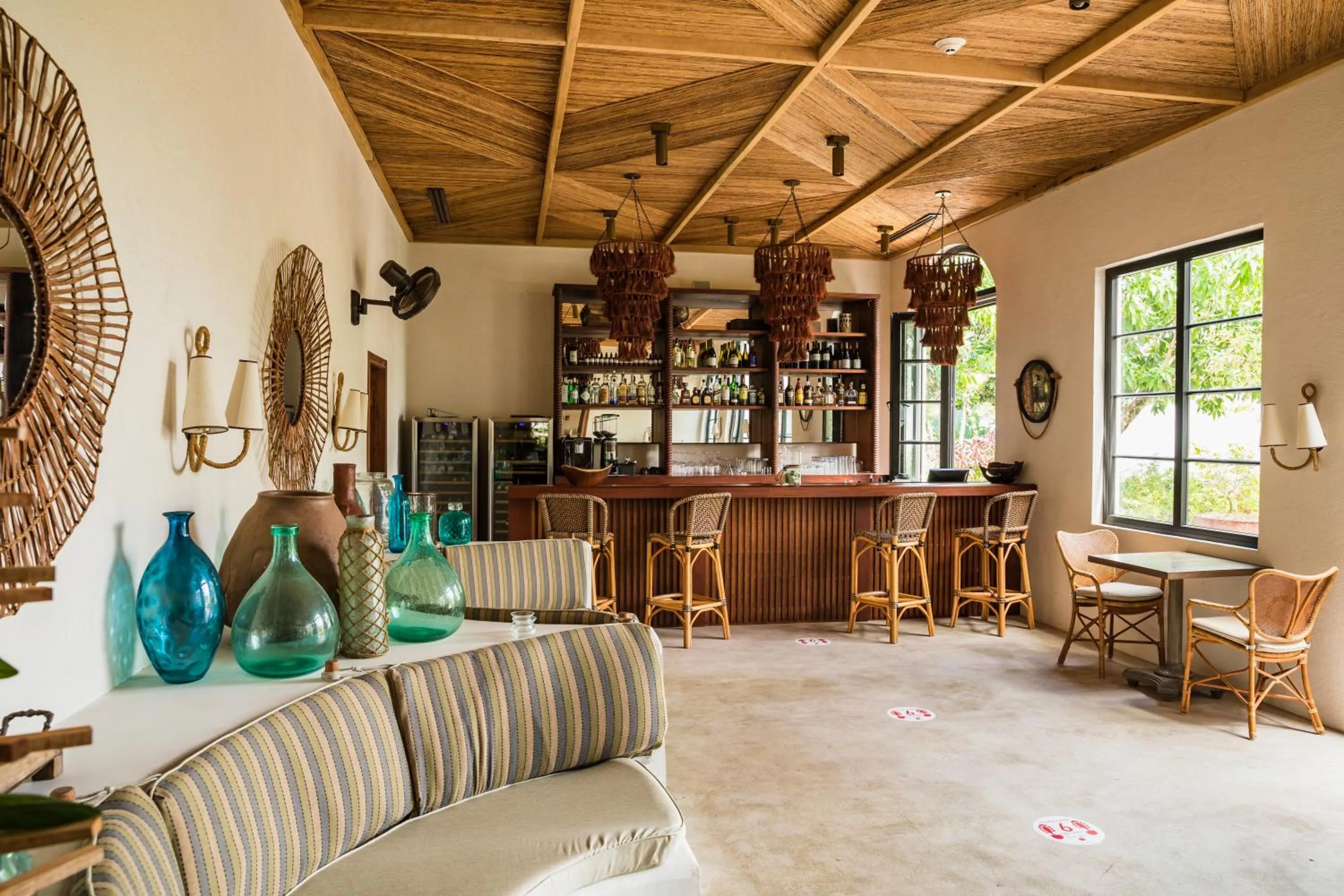 Restaurant/places to eat in Itz'ana Resort & Residences