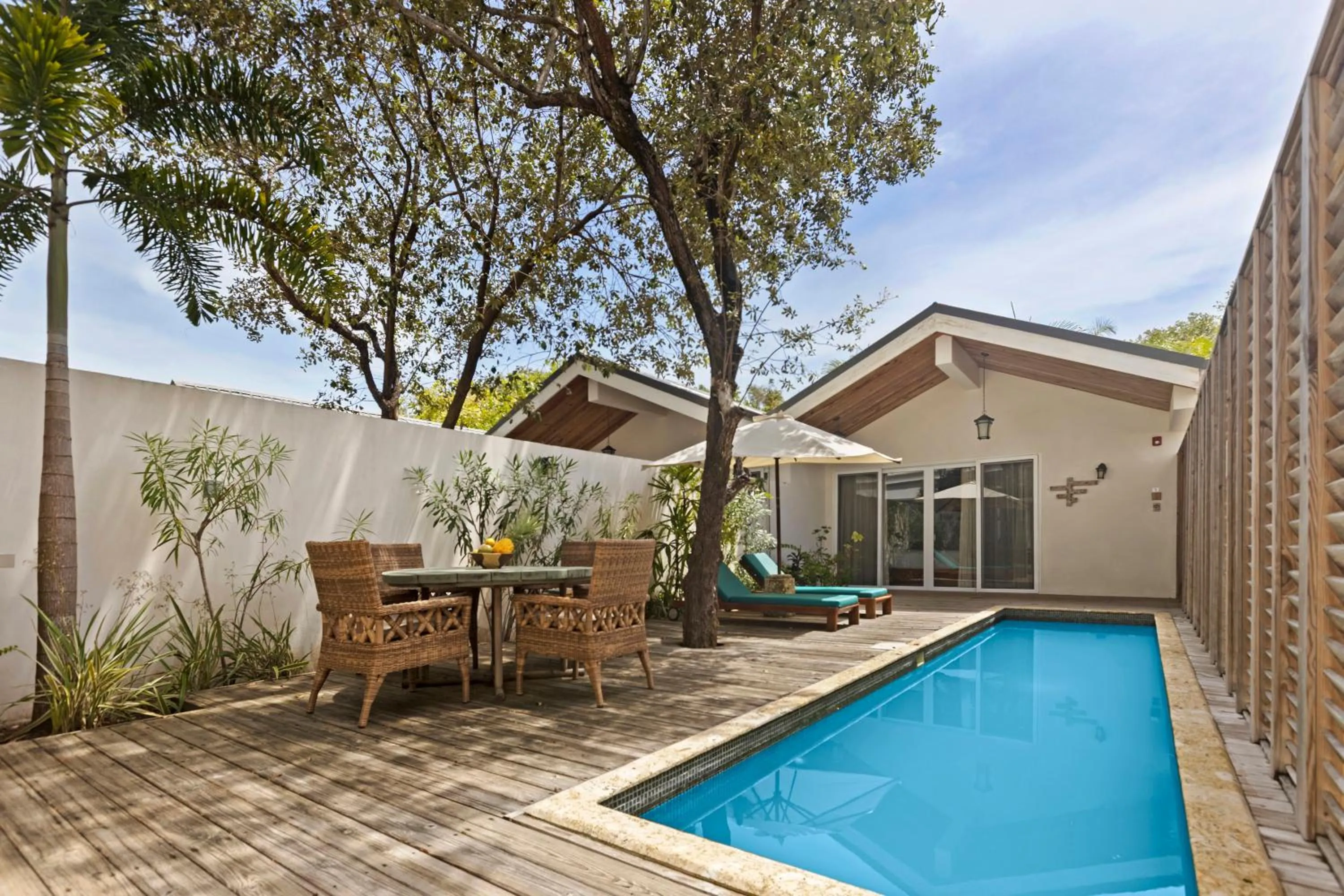 Patio in Itz'ana Resort & Residences