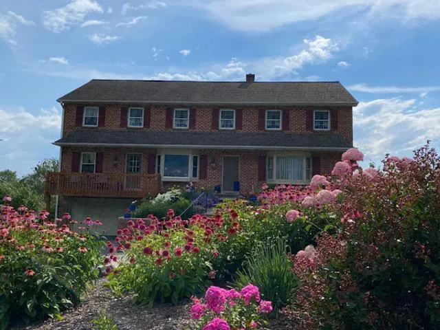 Property building in Homestead Lodging