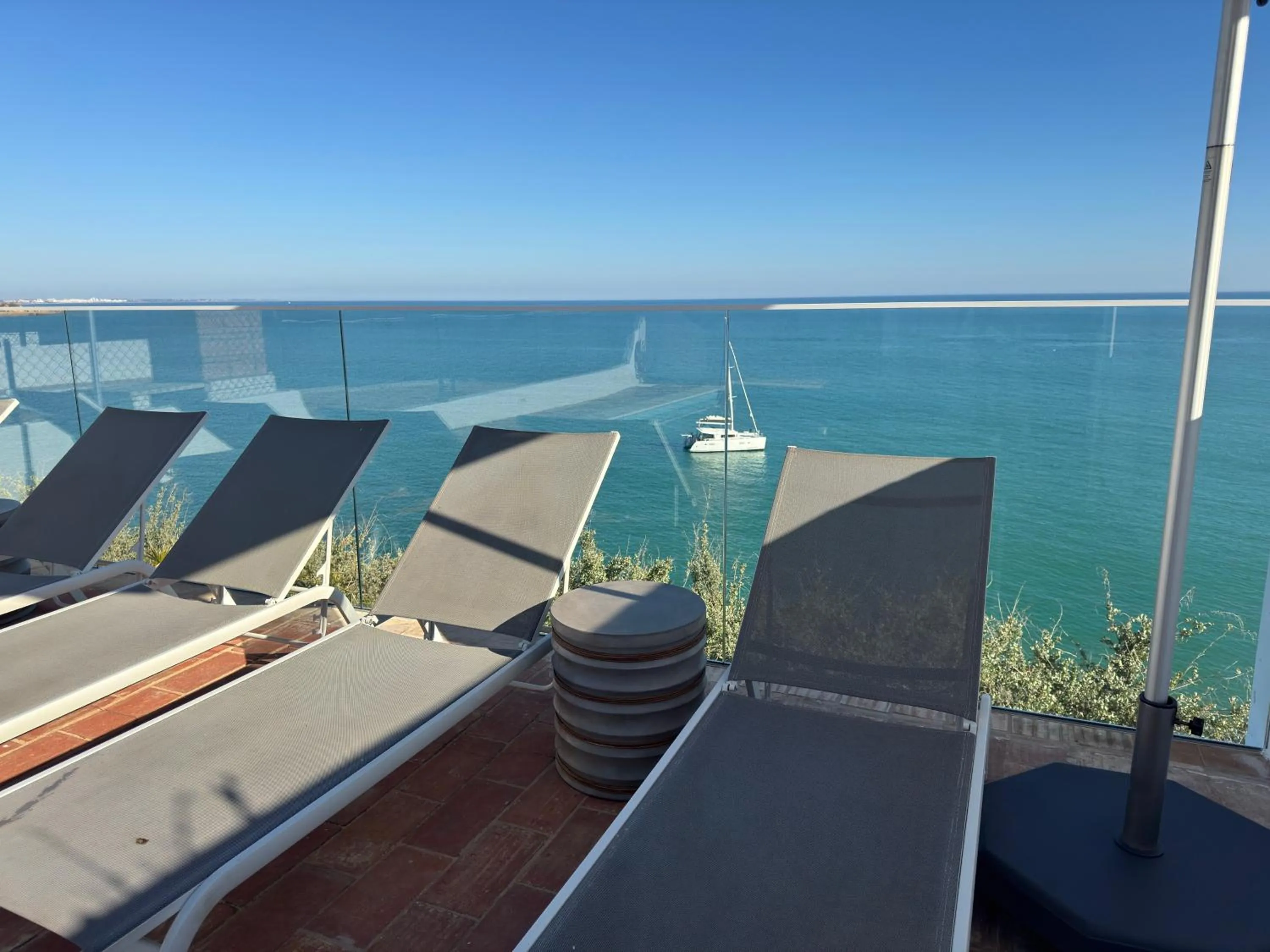 Sea view in Apartamentos Rossio Mar