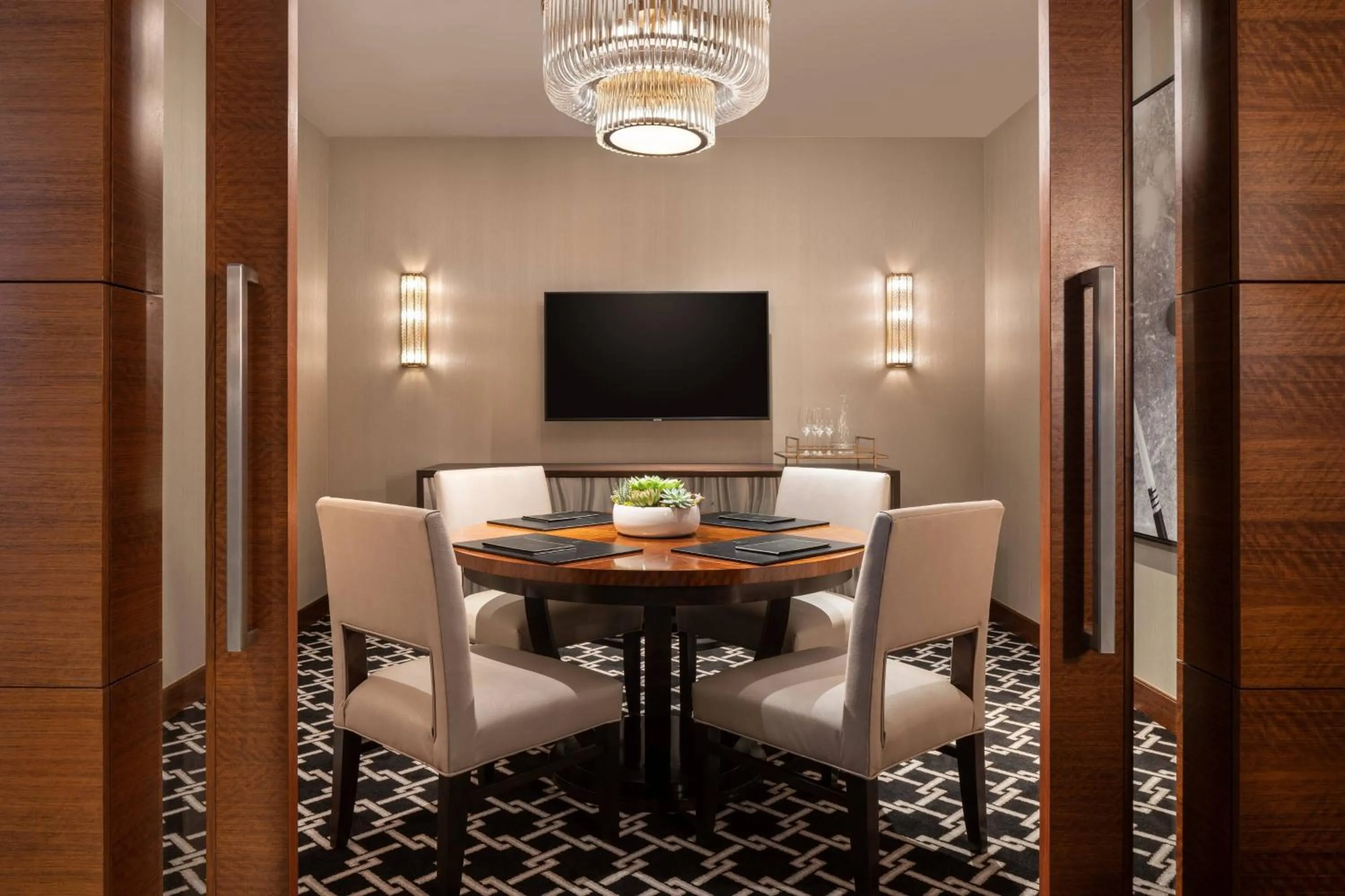 Lounge or bar in The Ritz-Carlton, Los Angeles L.A. Live