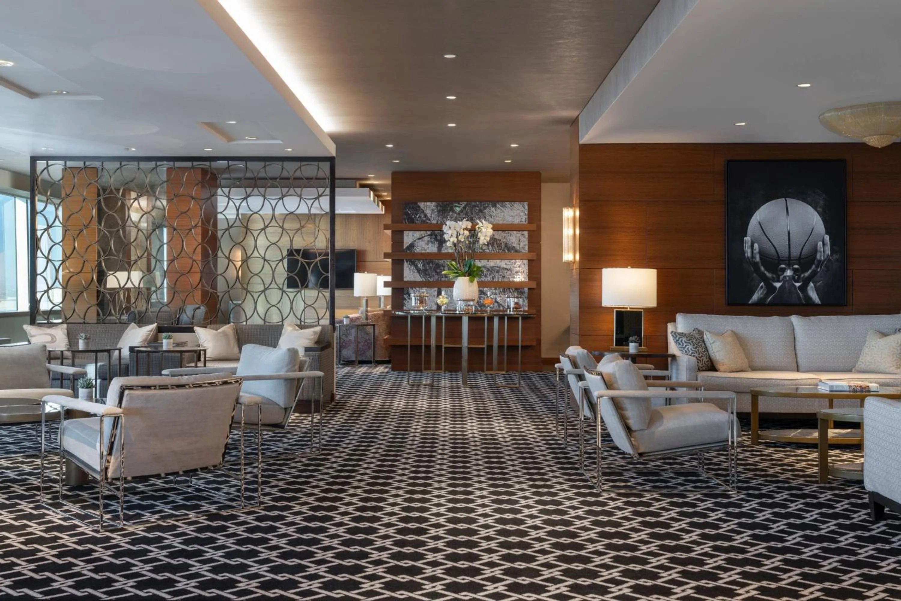 Lounge or bar in The Ritz-Carlton, Los Angeles L.A. Live