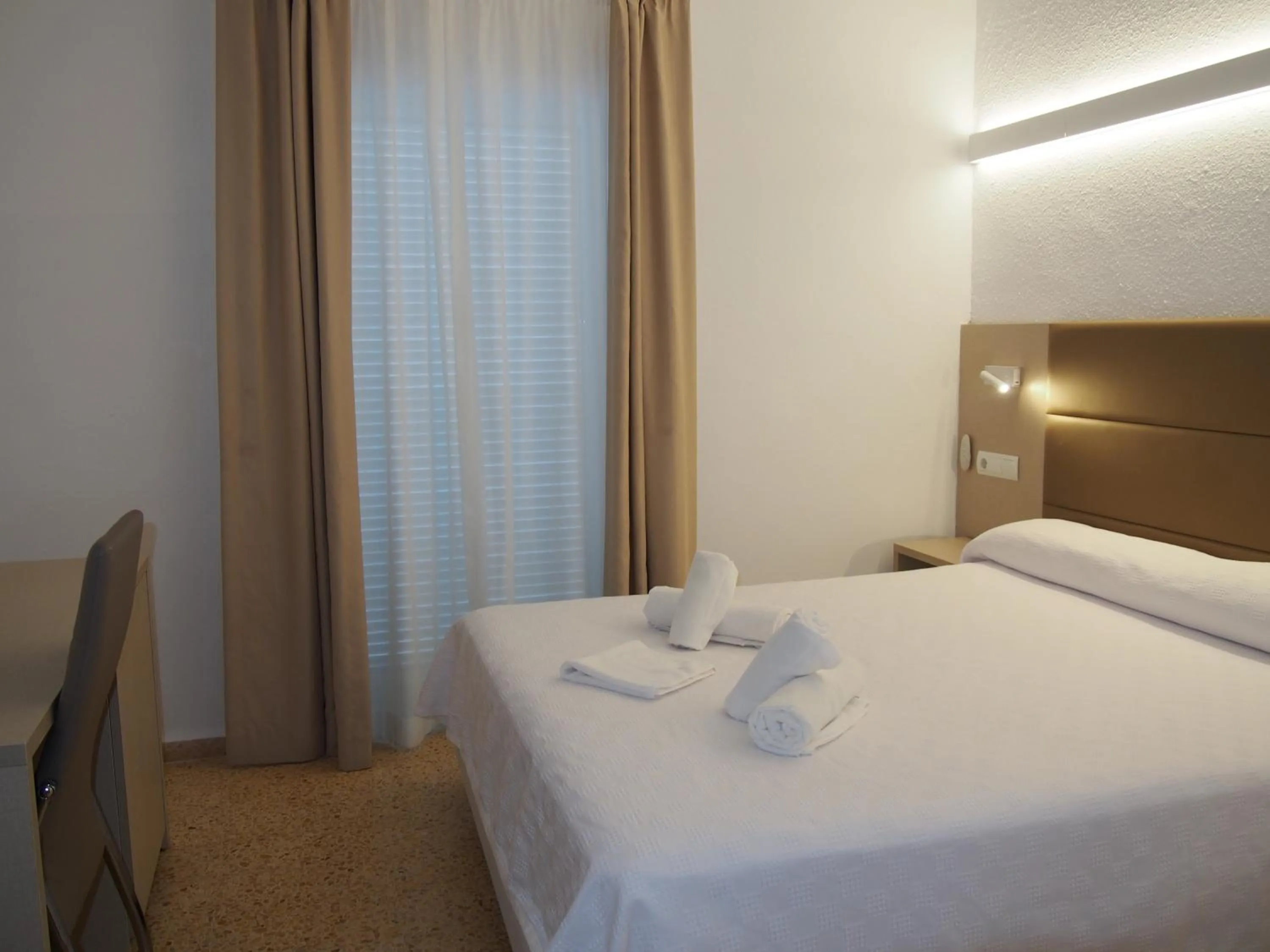 Bed in Hotel Roca Bella