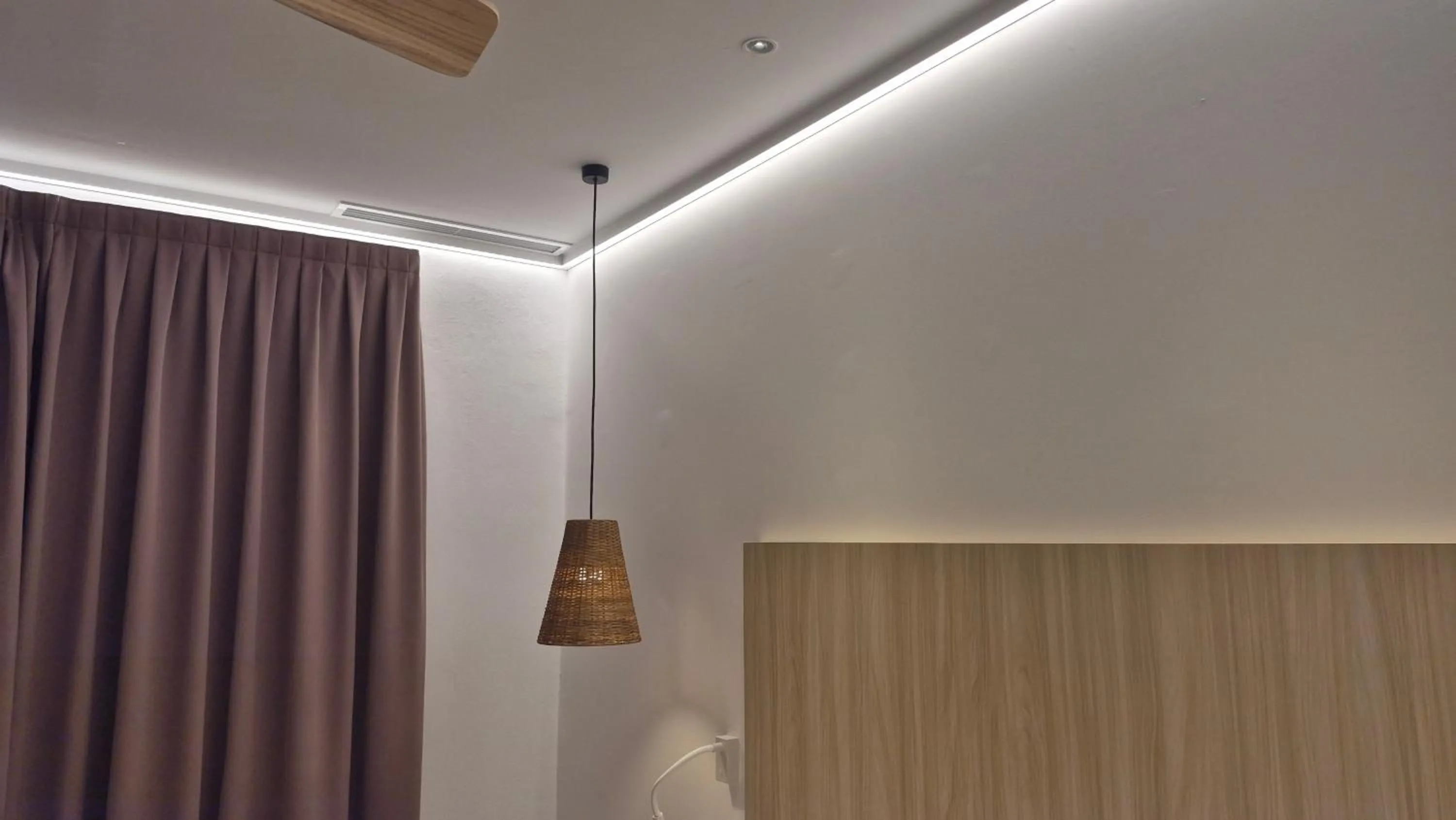 Bedroom in Hotel Roca Bella