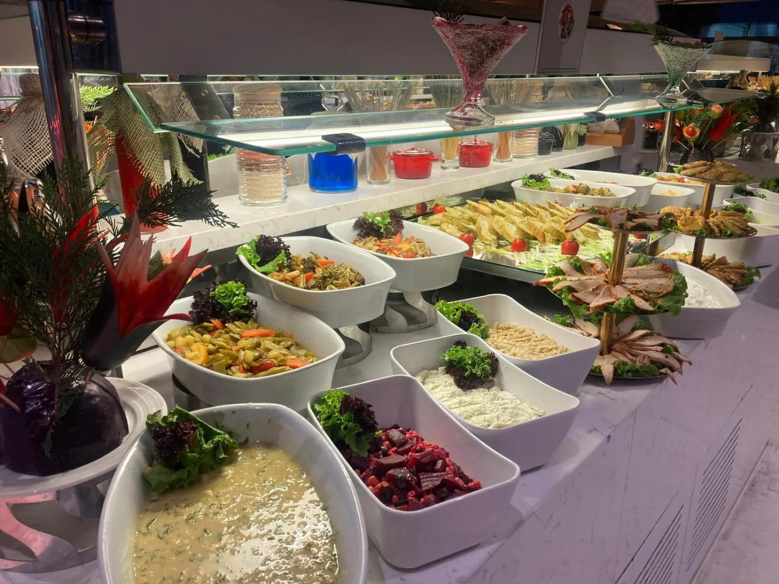 Food and drinks in Bayır Diamond Hotel & Convention Center Konya