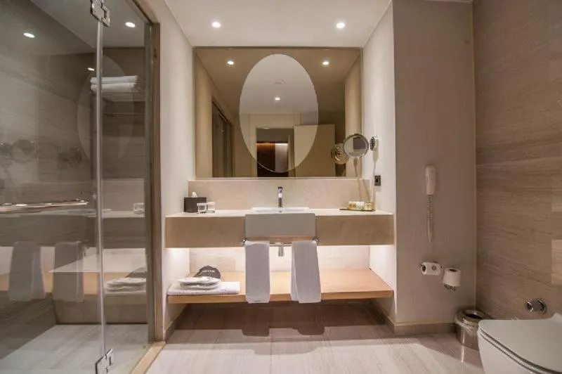 Shower in Bayır Diamond Hotel & Convention Center Konya