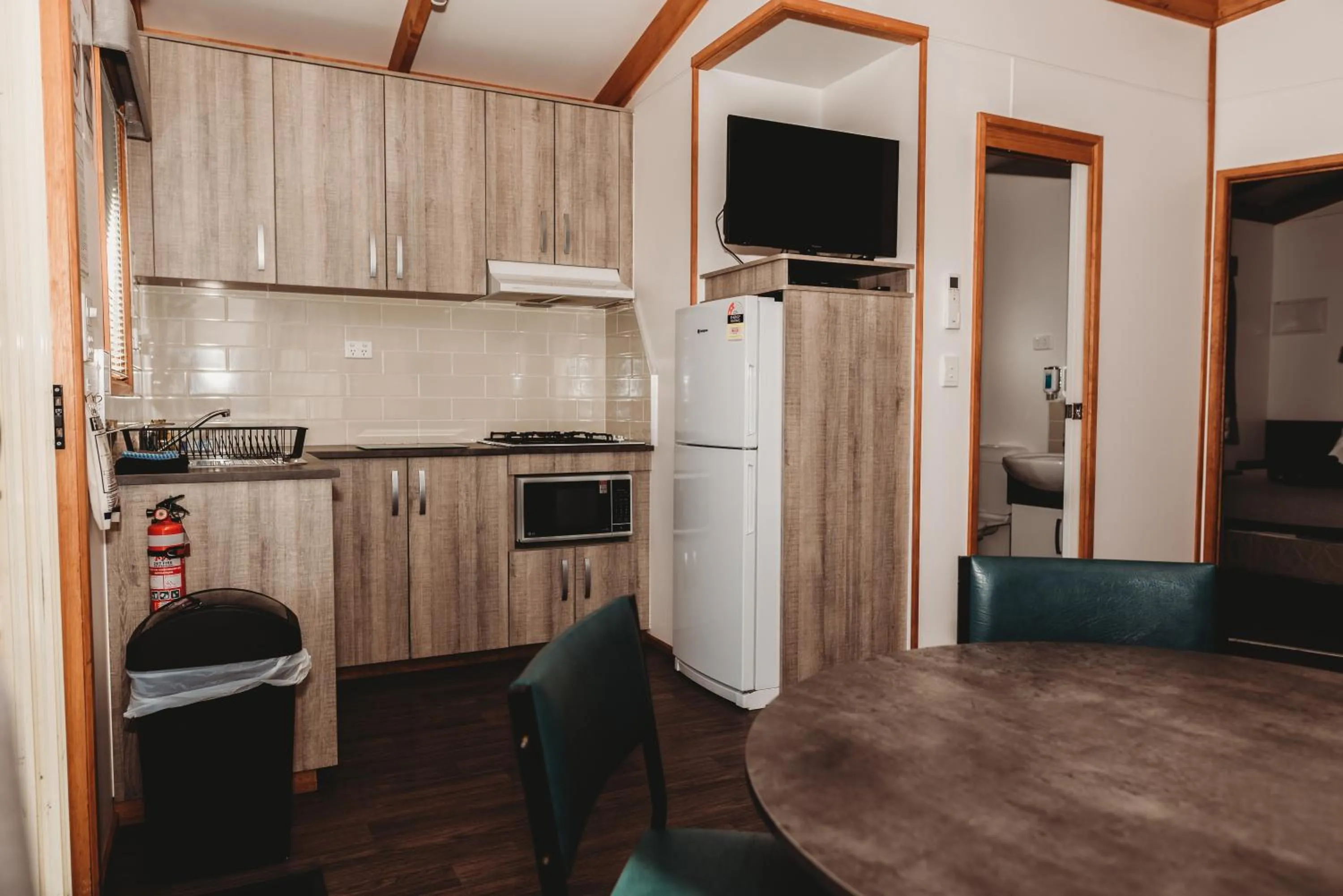 Kitchen or kitchenette in G'Day Parks Ararat