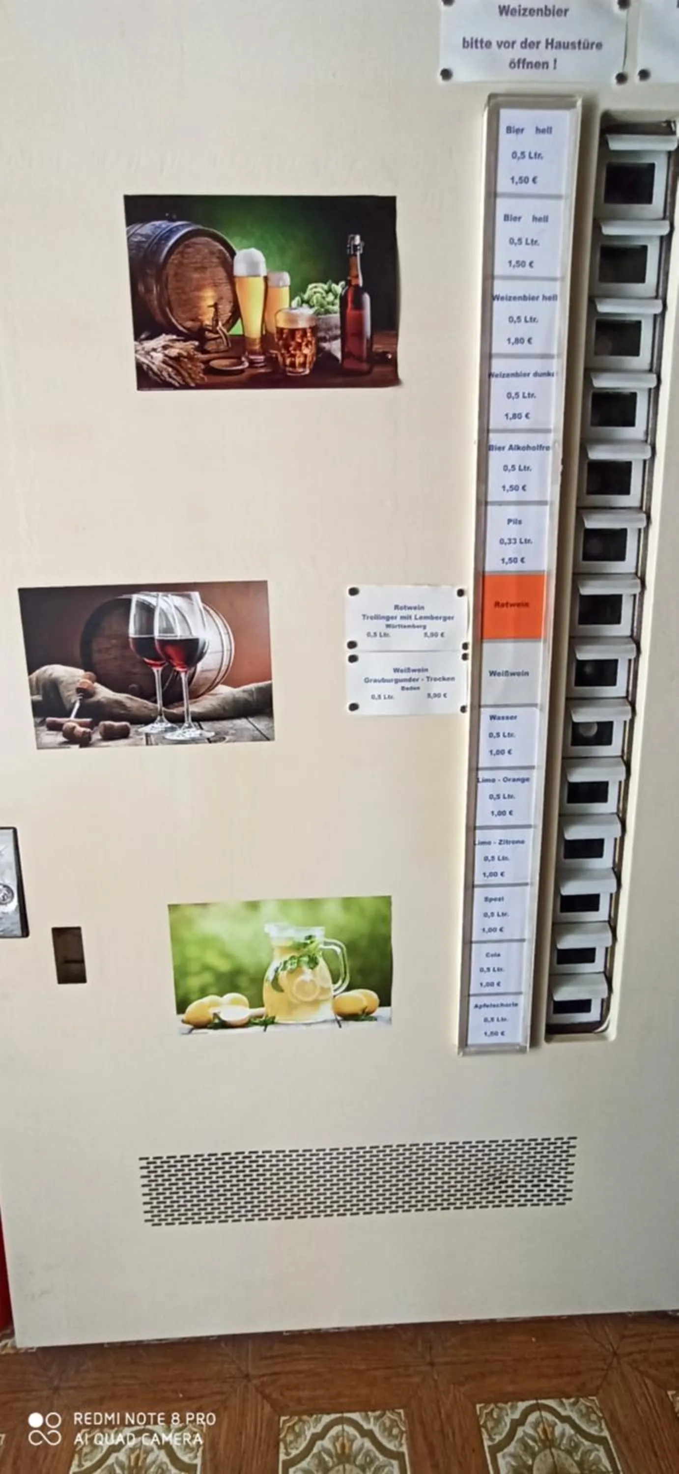 Communal lounge/ TV room in Pension Schamberger