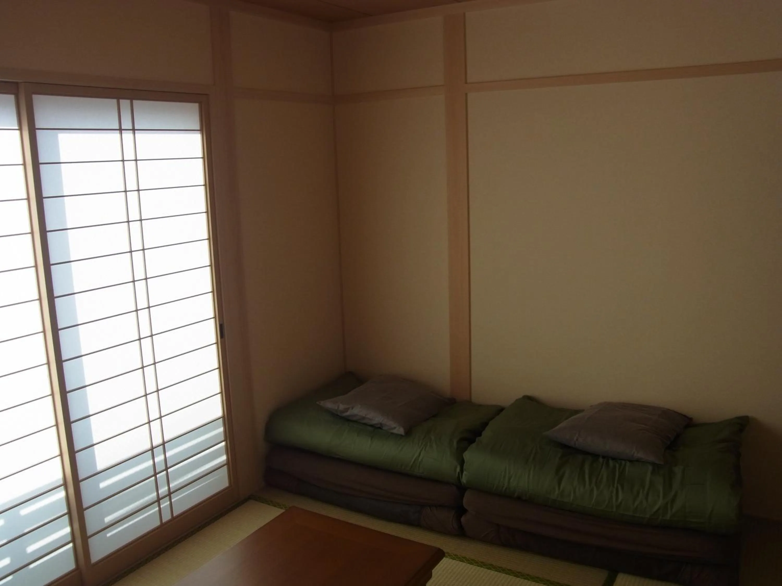 Photo of the whole room in Kamoya Ryokan
