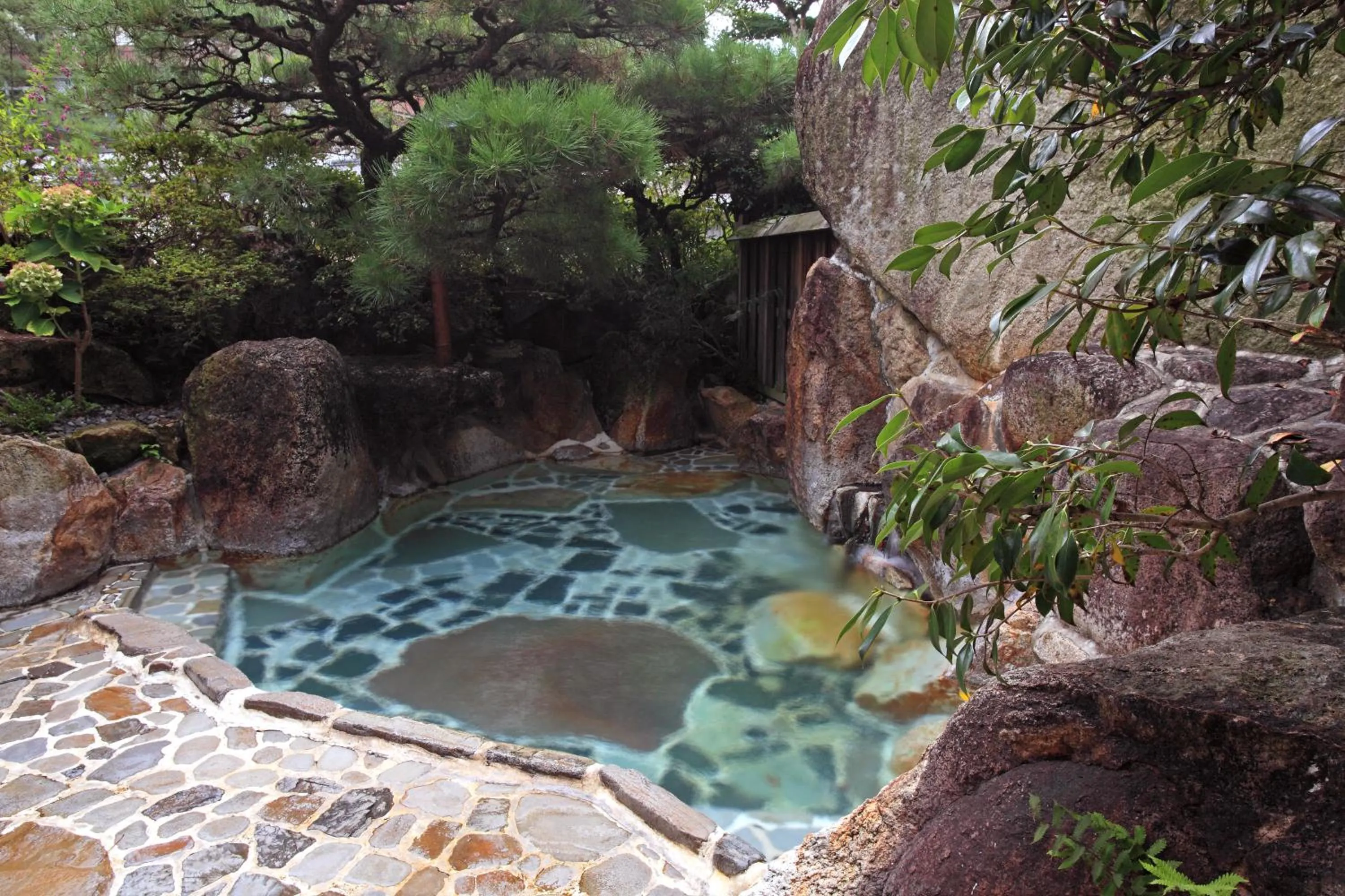Ryokan Adumaya