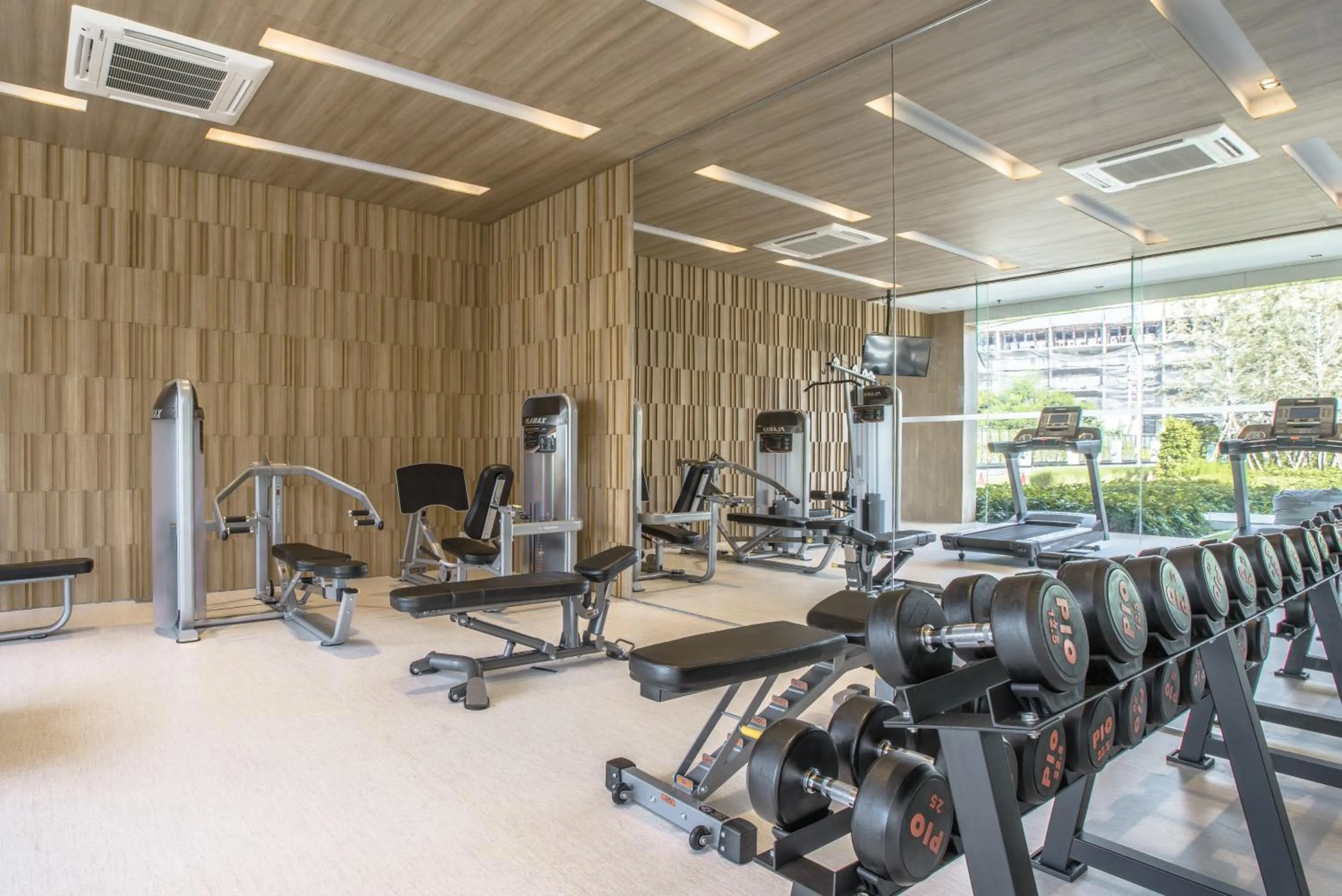 Fitness centre/facilities in Veranda Residence Pattaya Pool Villa