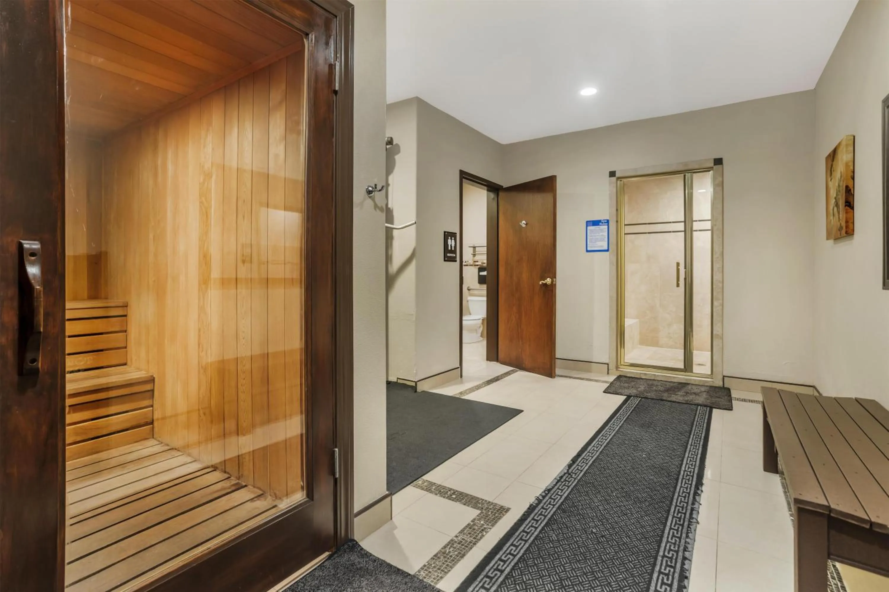 Property building in Best Western Plus Brookside Inn