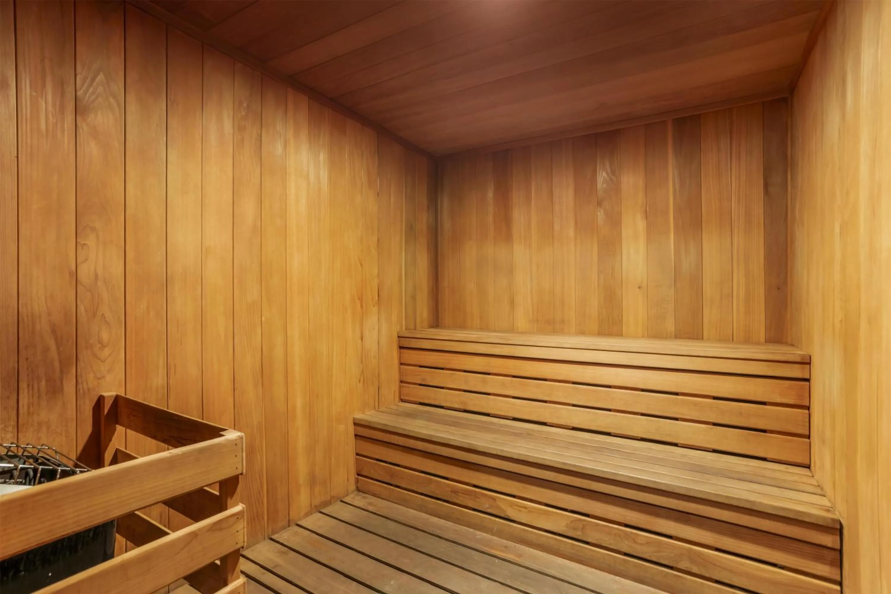 Property building in Best Western Plus Brookside Inn