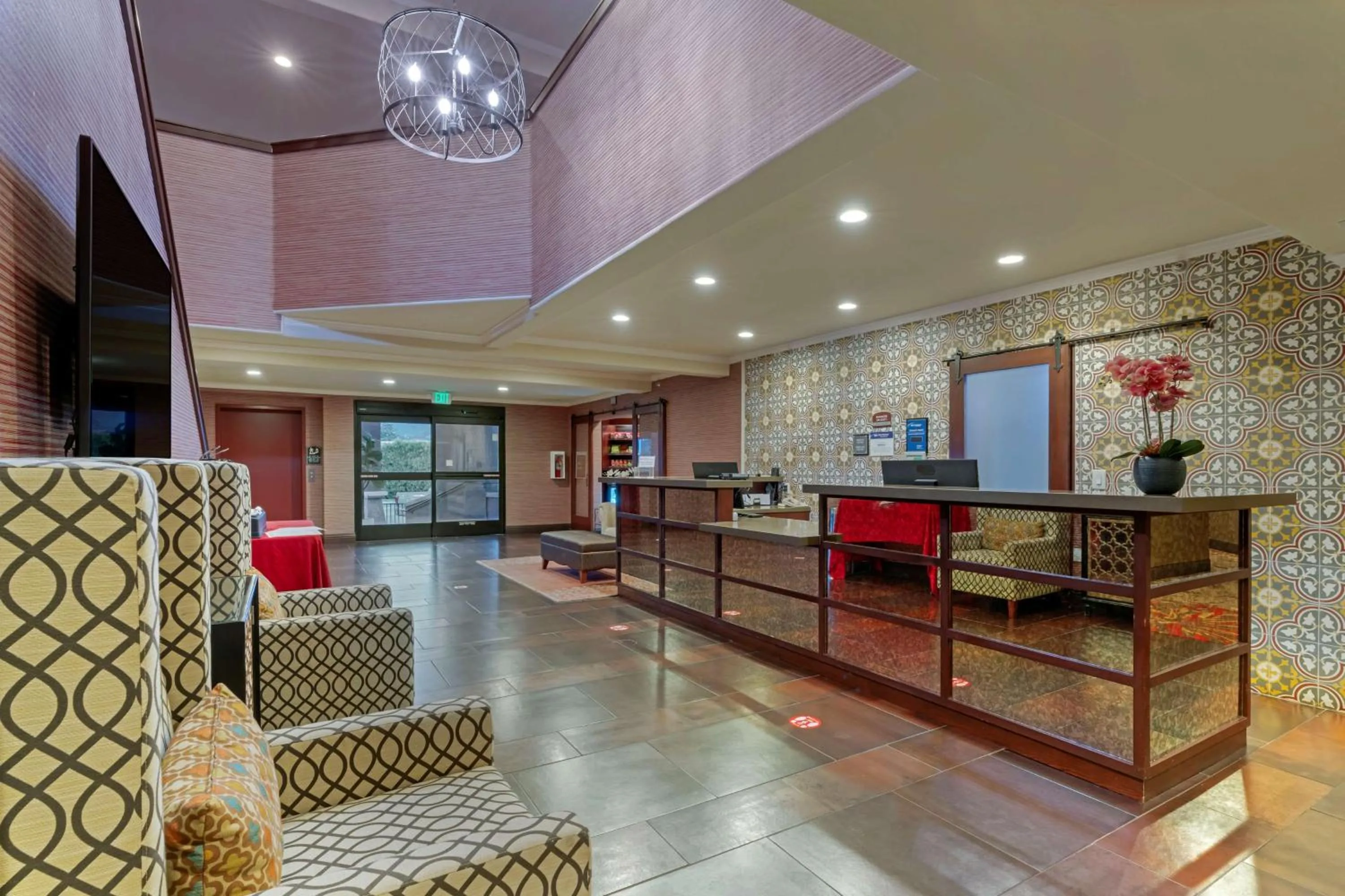 Lobby or reception in Best Western Plus Brookside Inn