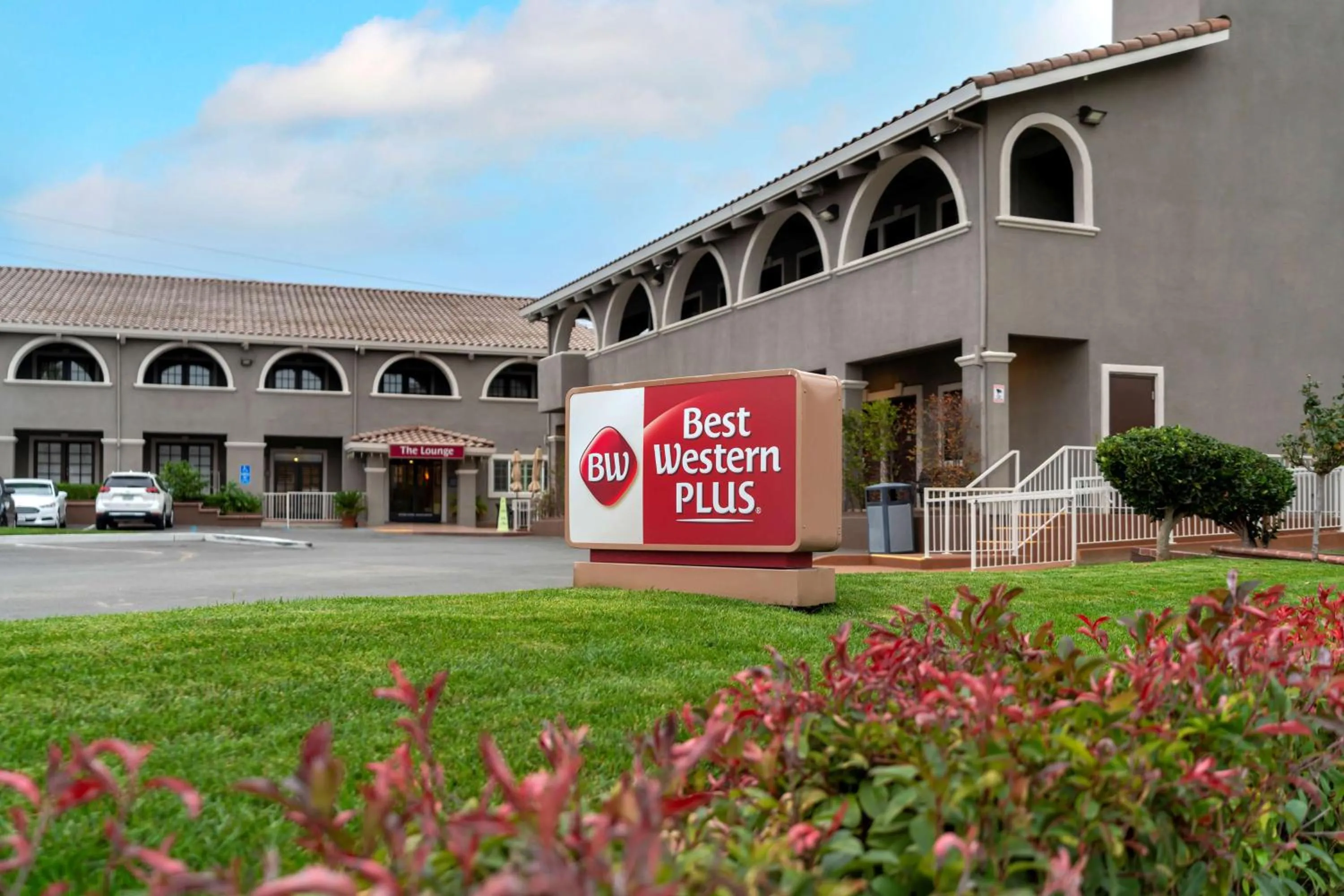 Property building in Best Western Plus Brookside Inn