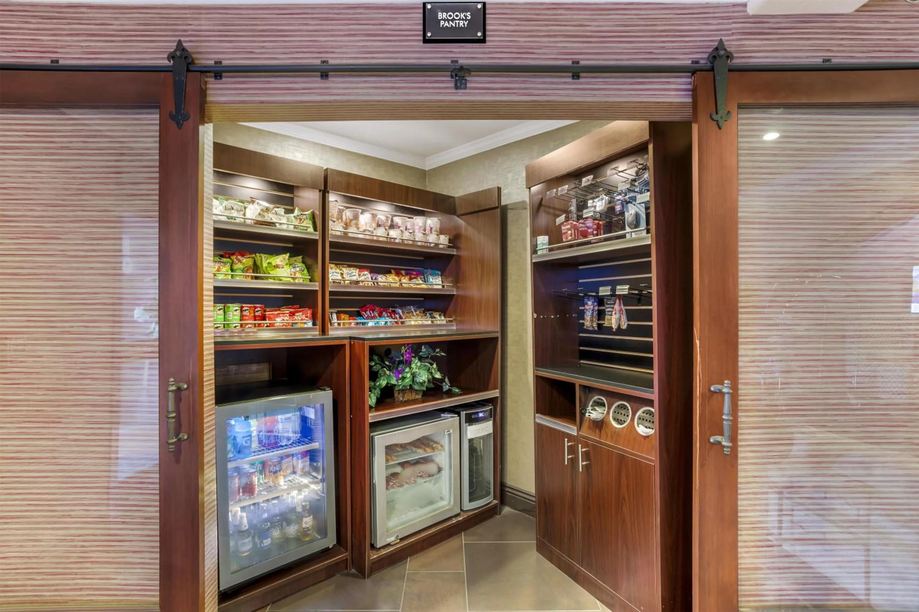 Property building in Best Western Plus Brookside Inn