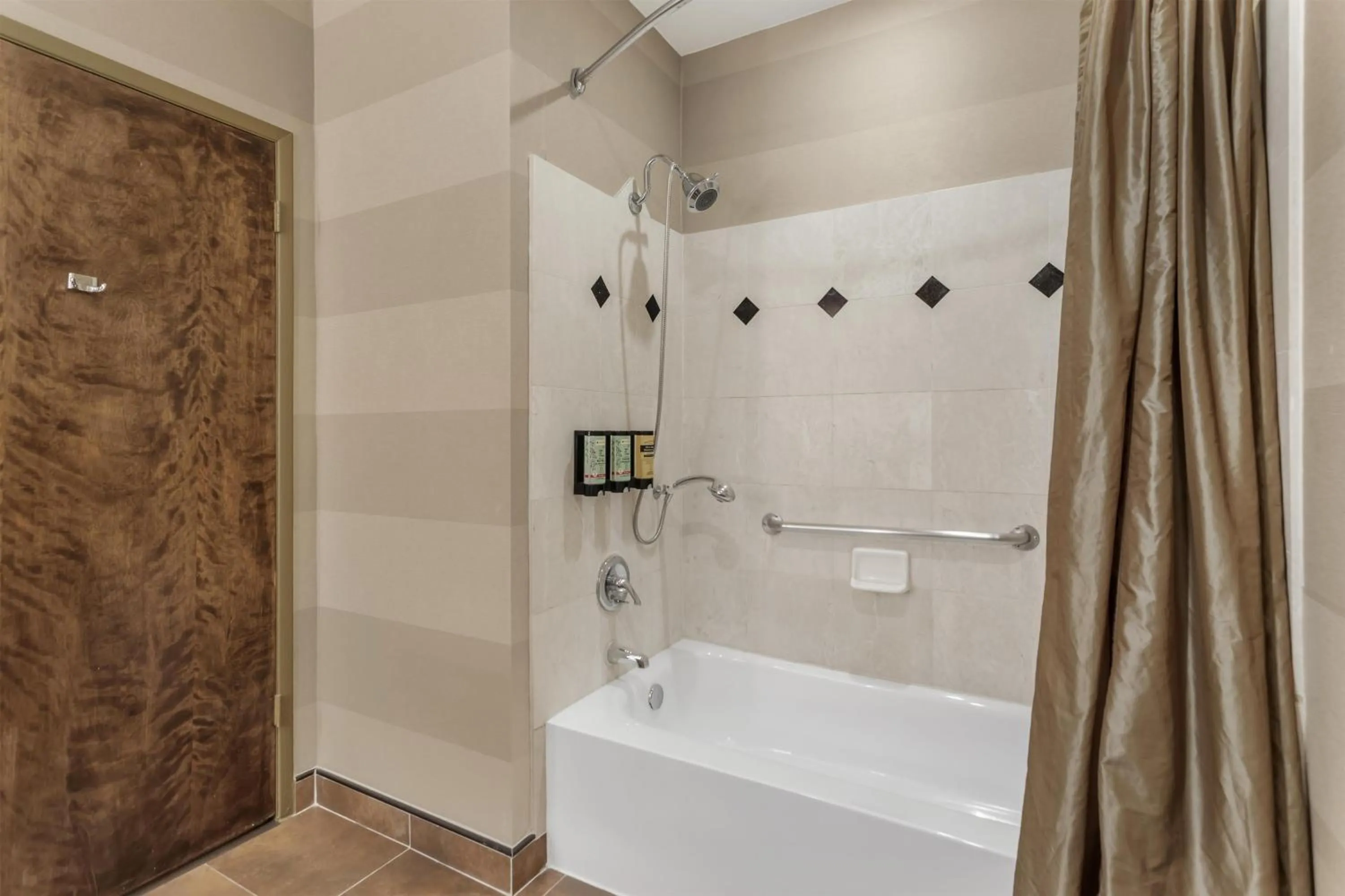 Bathroom in Best Western Plus Brookside Inn