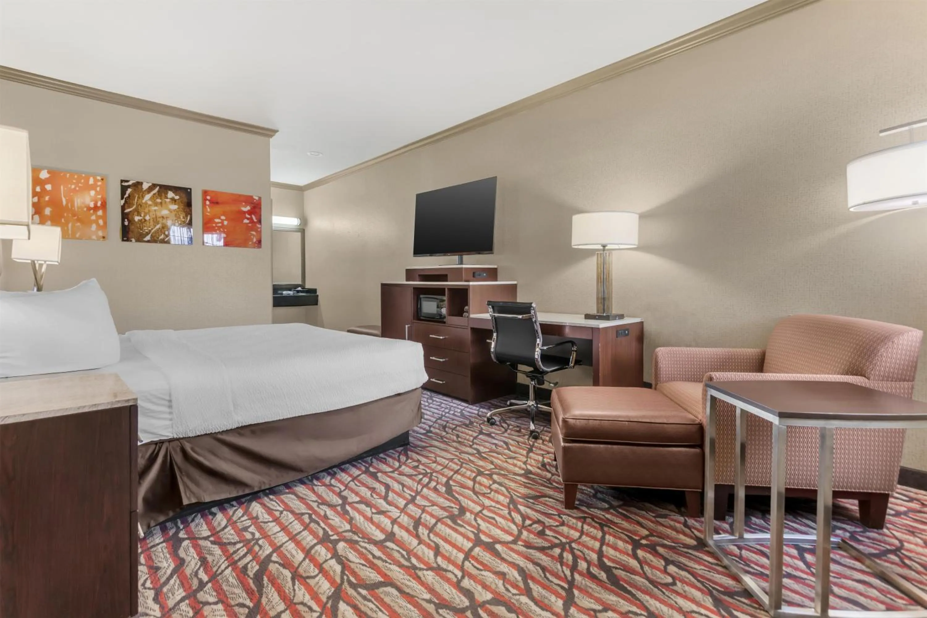 Bedroom, Bed in Best Western Plus Brookside Inn