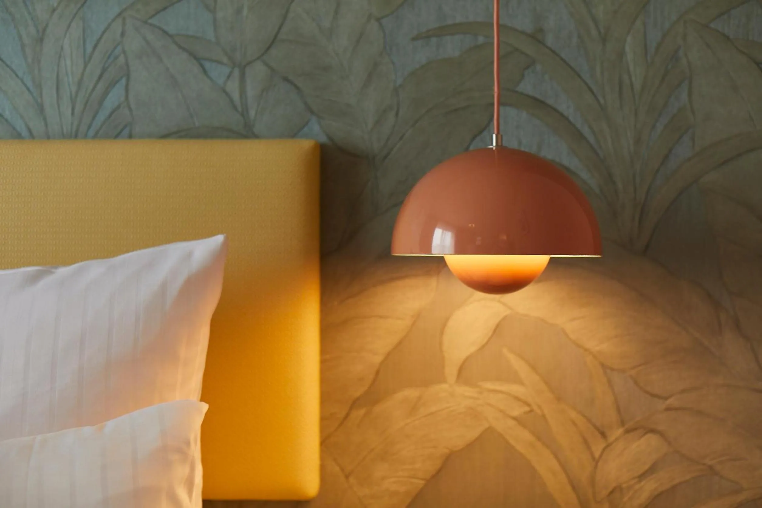 Bed in Hotel Metropol by Maier Privathotels