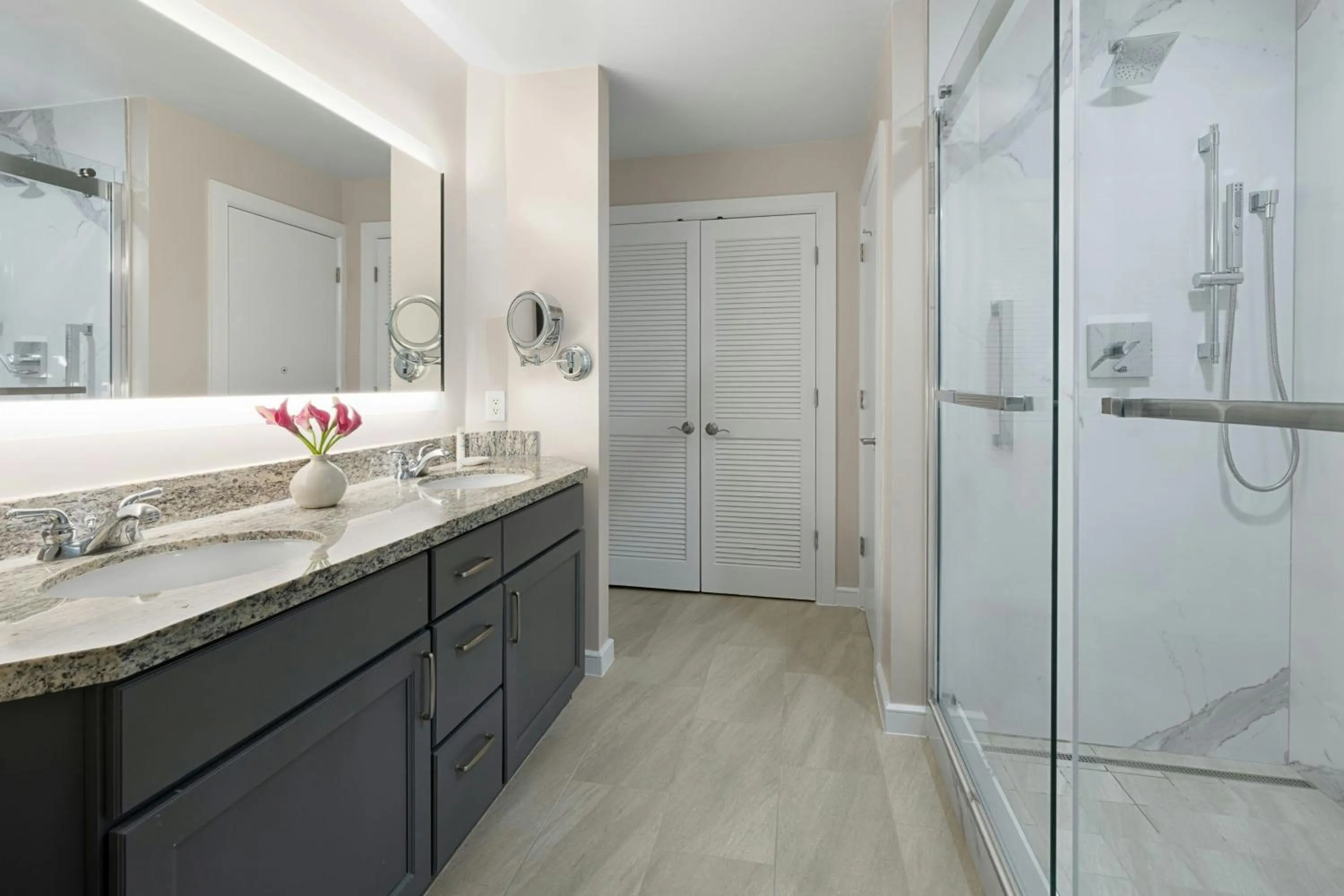 Bathroom in Marriott's Royal Palms