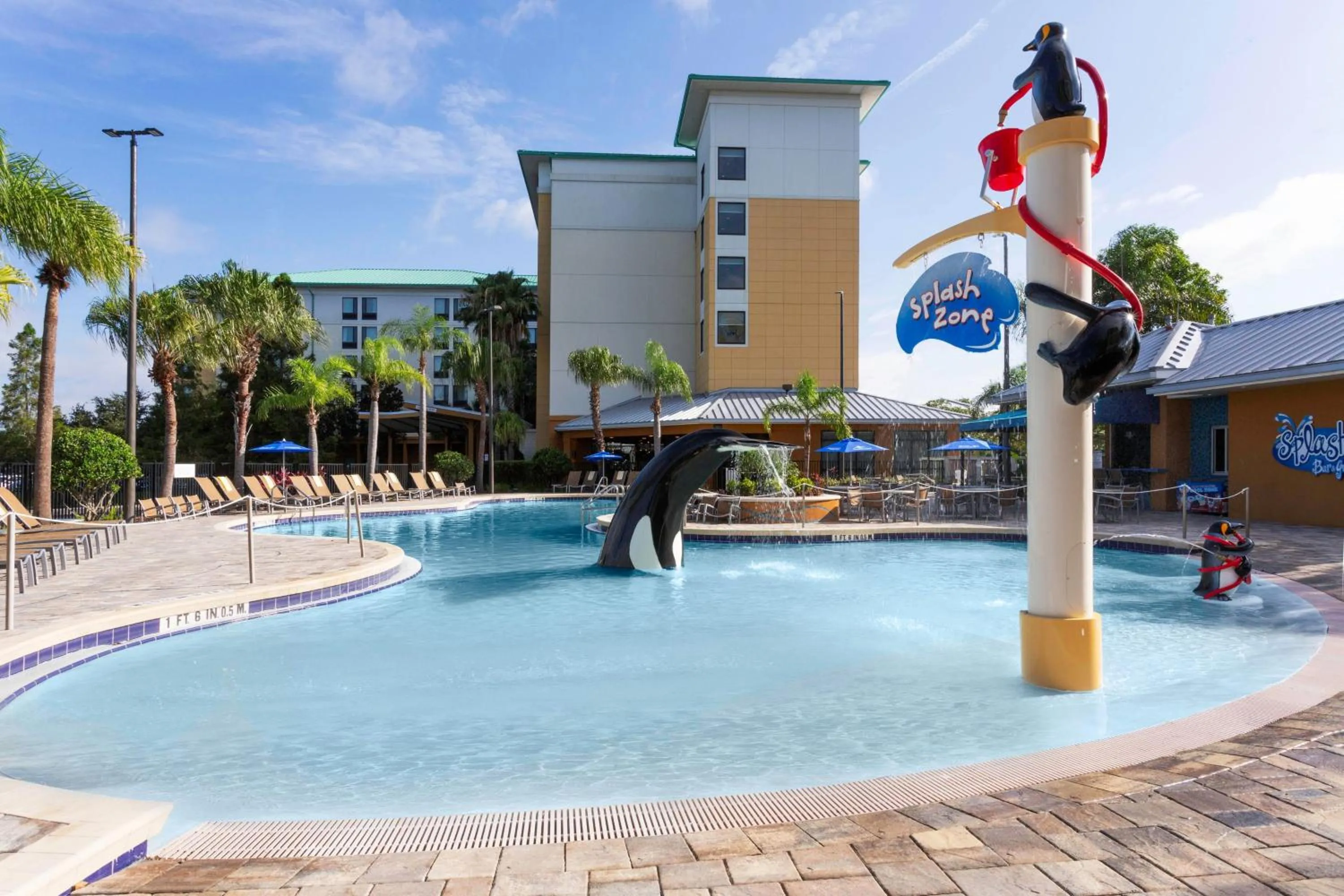 Swimming pool in SpringHill Suites by Marriott Orlando at SeaWorld