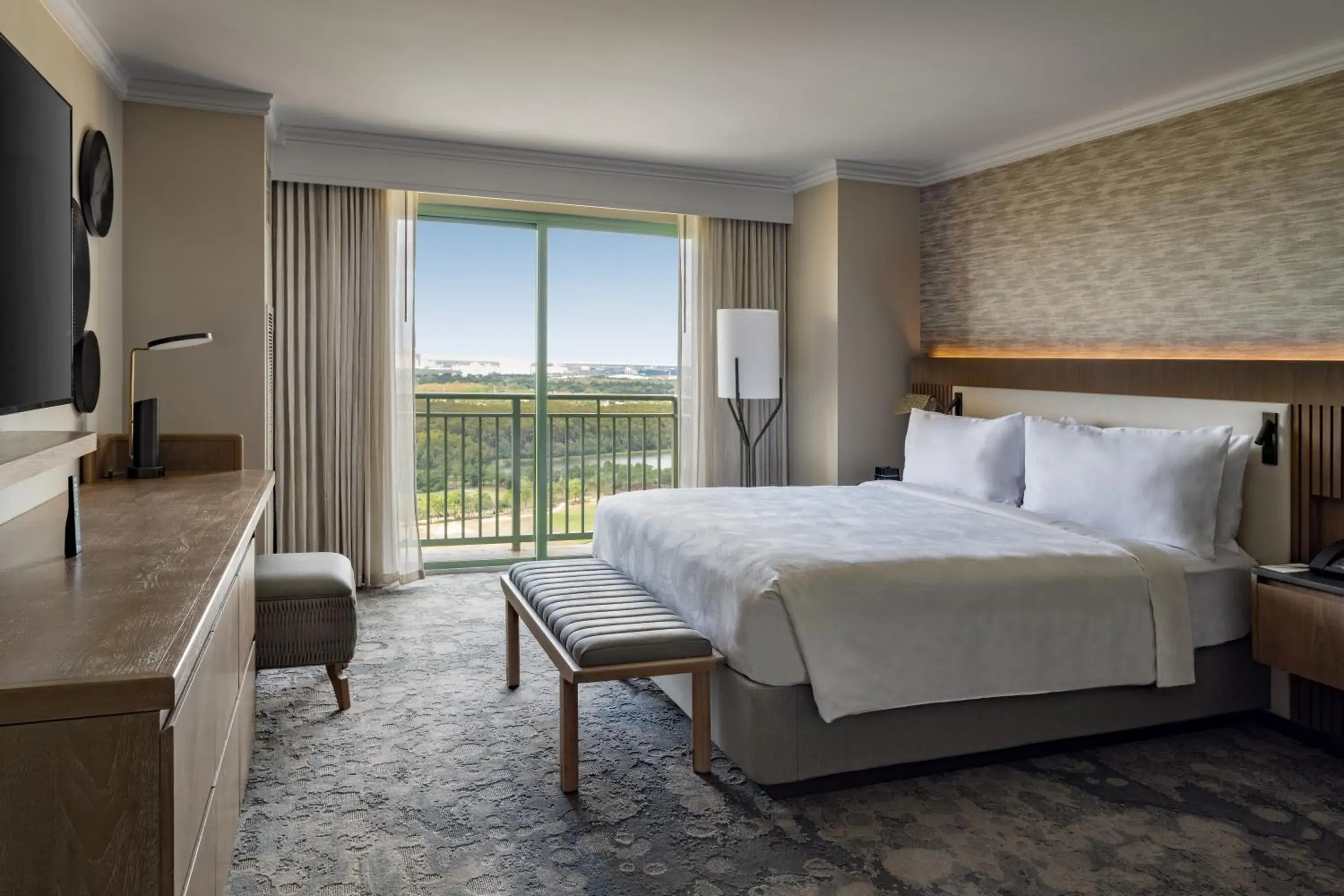 1 King Bed, Lakefront View, Hearing Accessible Guest Room in JW Marriott Orlando Grande Lakes 1 King Bed, Lakefront View, Hearing Accessible Guest Room in JW Marriott Orlando Grande Lakes