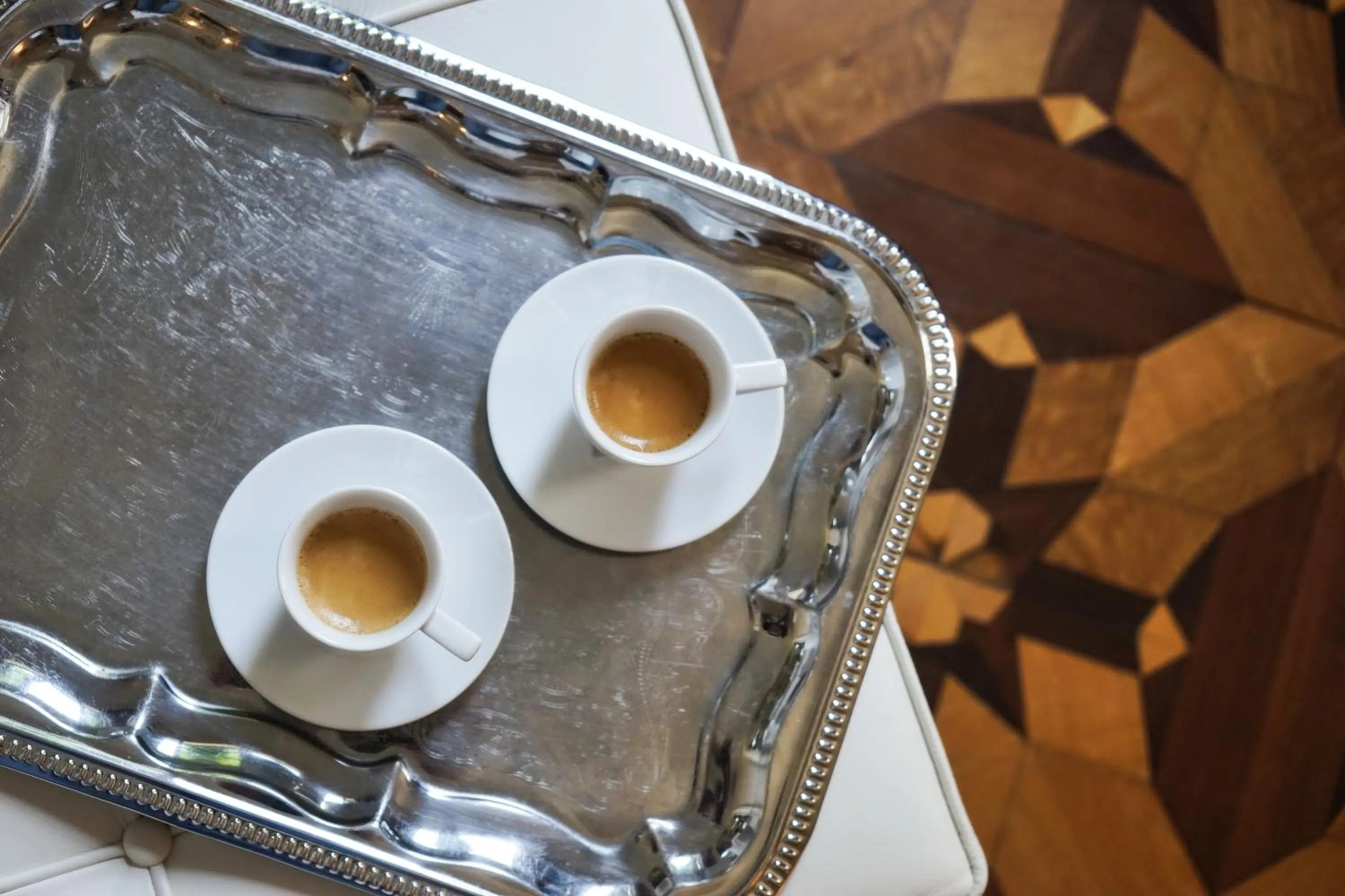 Coffee/tea facilities in Hôtel Particulier Le 28 - Spa & Art Luxury Design by Alain Ducasse