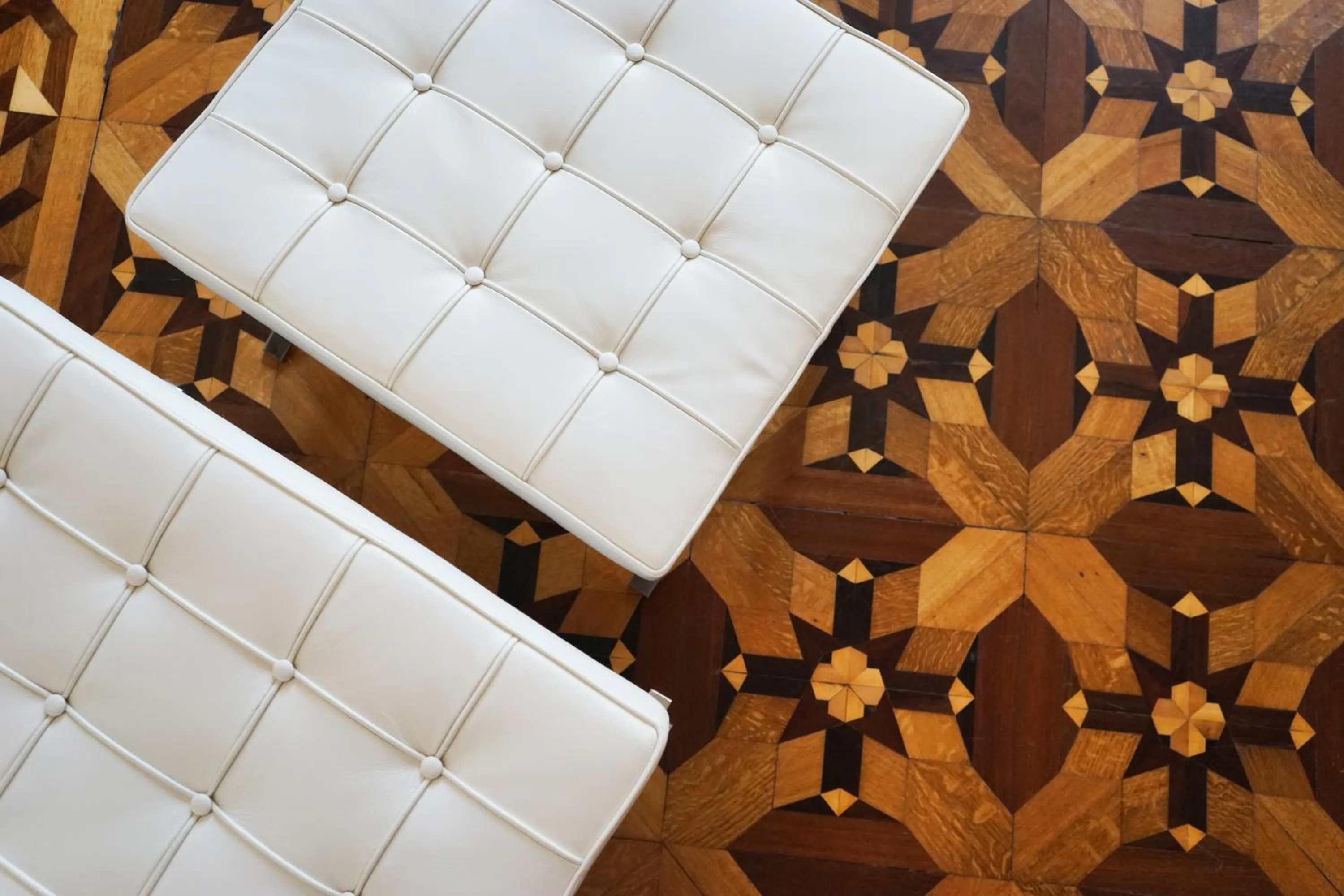 Living room in Hôtel Particulier Le 28 - Spa & Art Luxury Design by Alain Ducasse