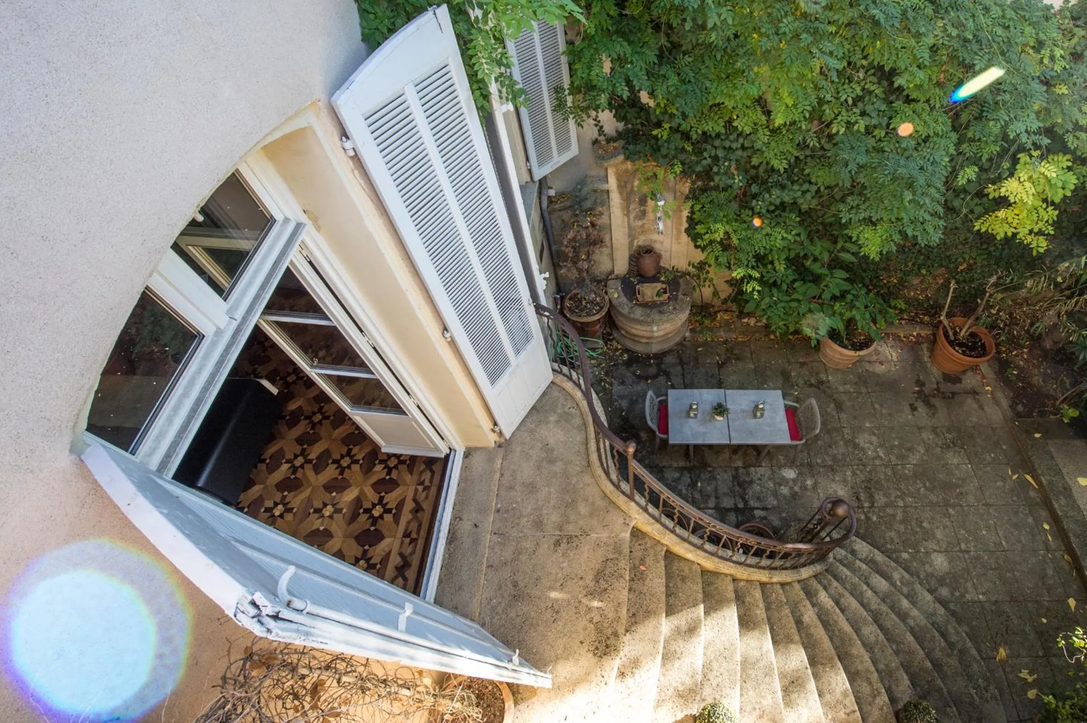 Garden view in Hôtel Particulier Le 28 - Spa & Art Luxury Design by Alain Ducasse