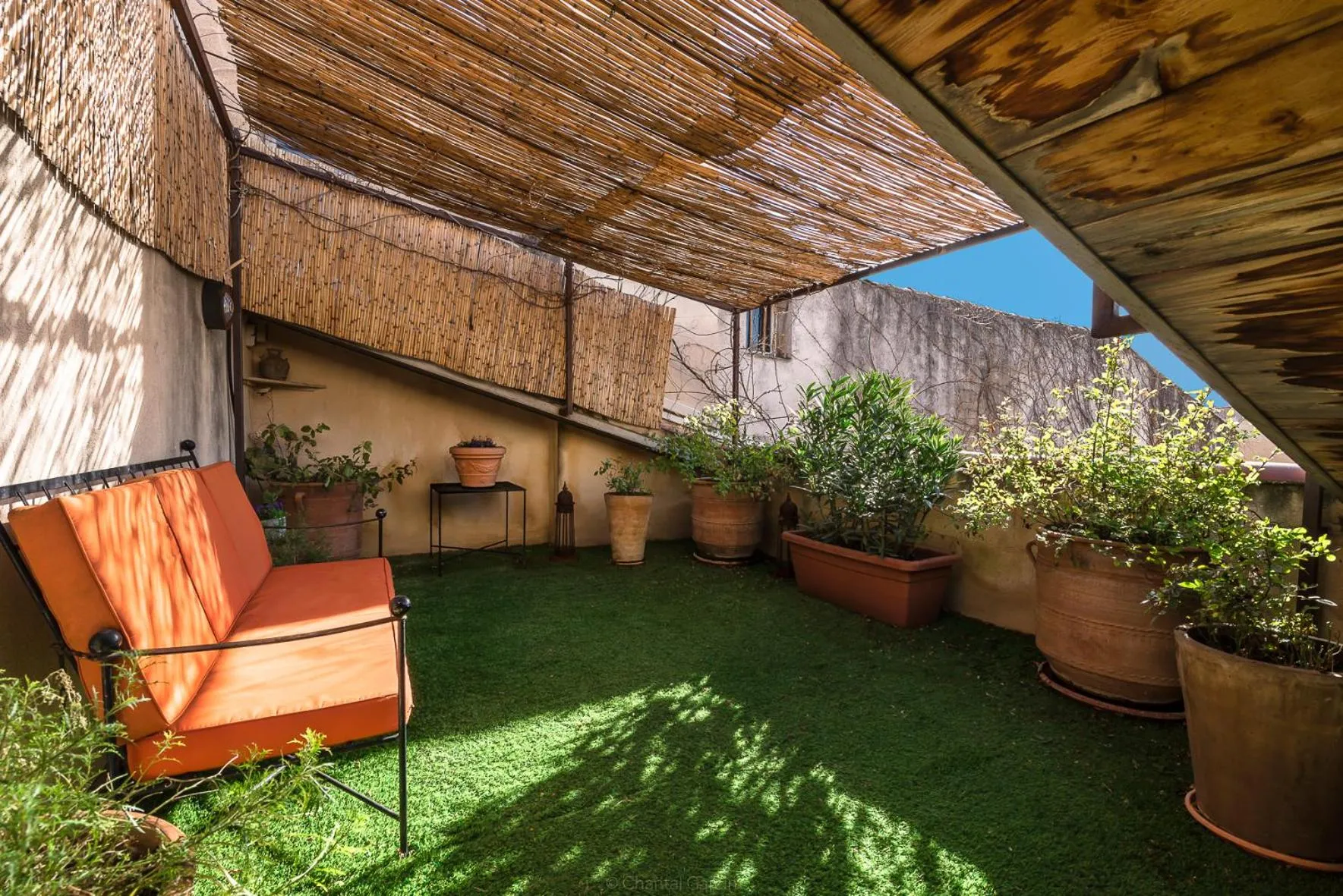 Balcony/Terrace in Hôtel Particulier Le 28 - Spa & Art Luxury Design by Alain Ducasse