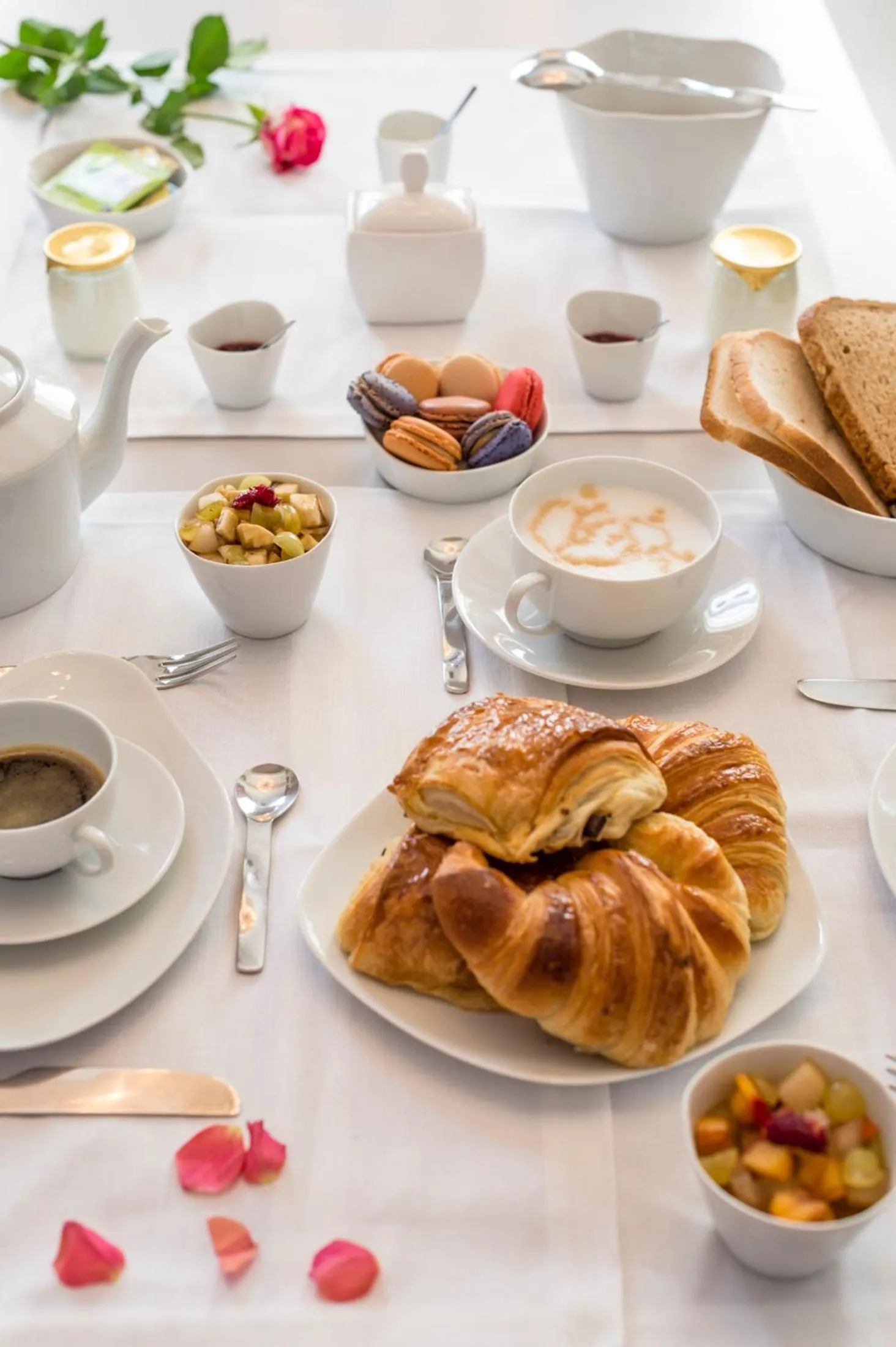 Food in Hôtel Particulier Le 28 - Spa & Art Luxury Design by Alain Ducasse