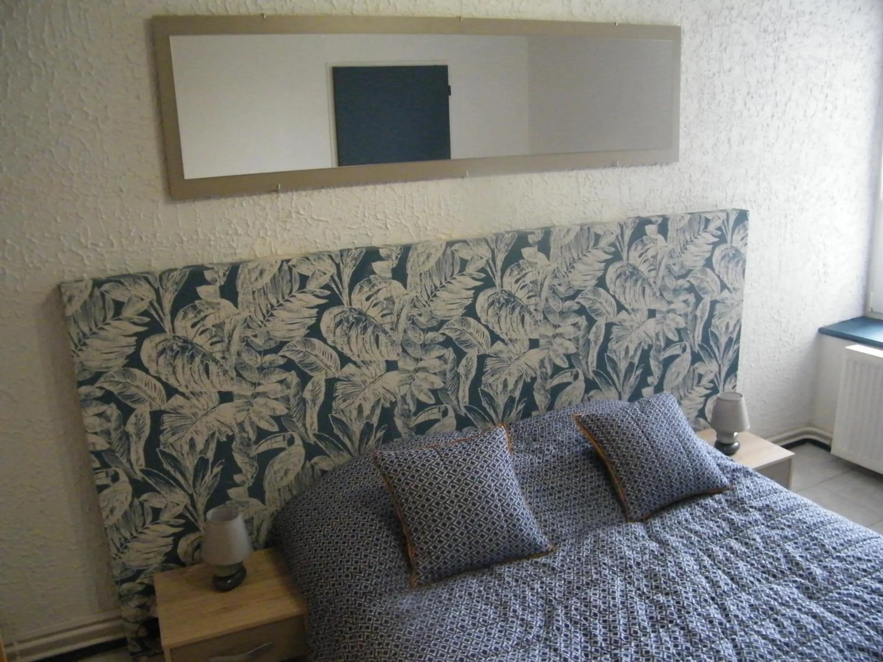 Bed in Les Charmois - Spa possible sur un autre site