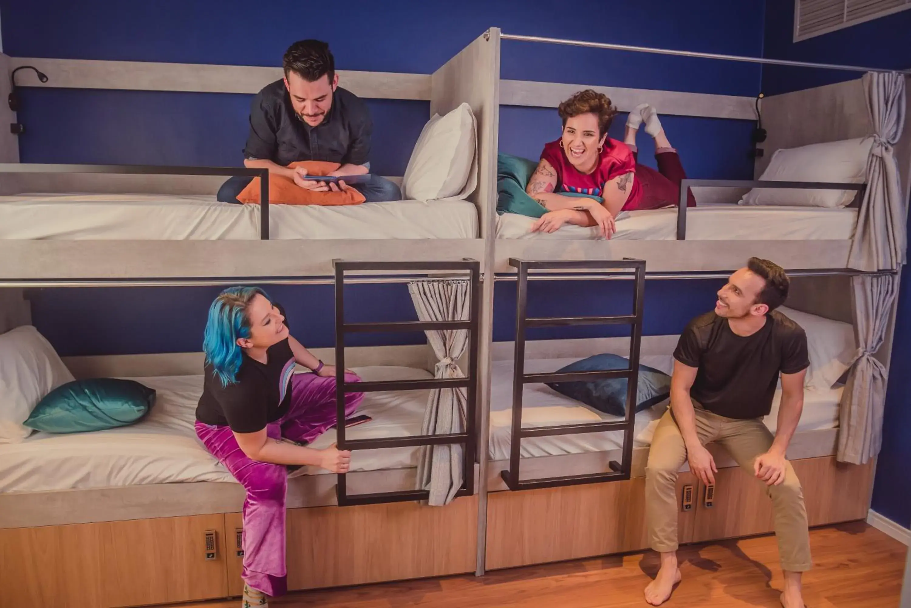 Bunk Bed in Female Dormitory Room in Swan Generation Porto Alegre Bunk Bed in Female Dormitory Room in Swan Generation Porto Alegre