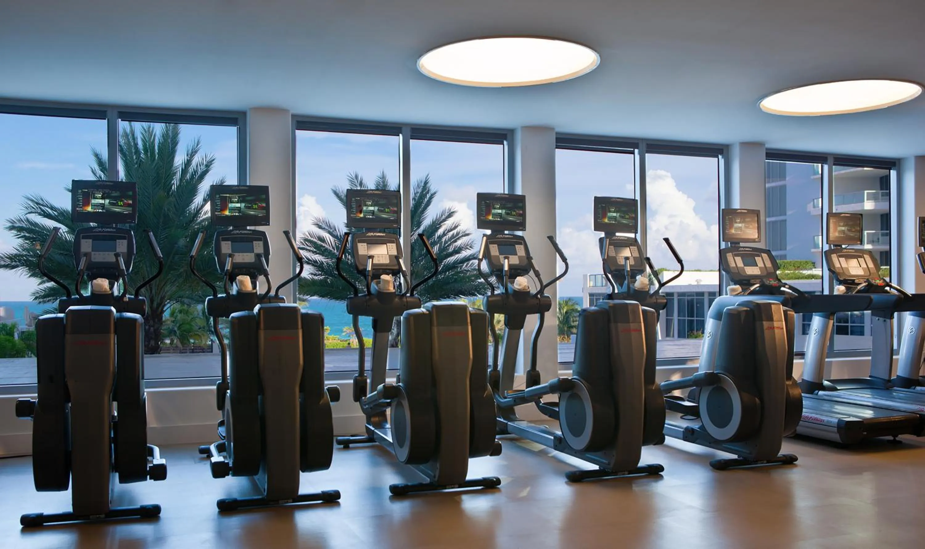 Fitness centre/facilities in Eden Roc Miami Beach