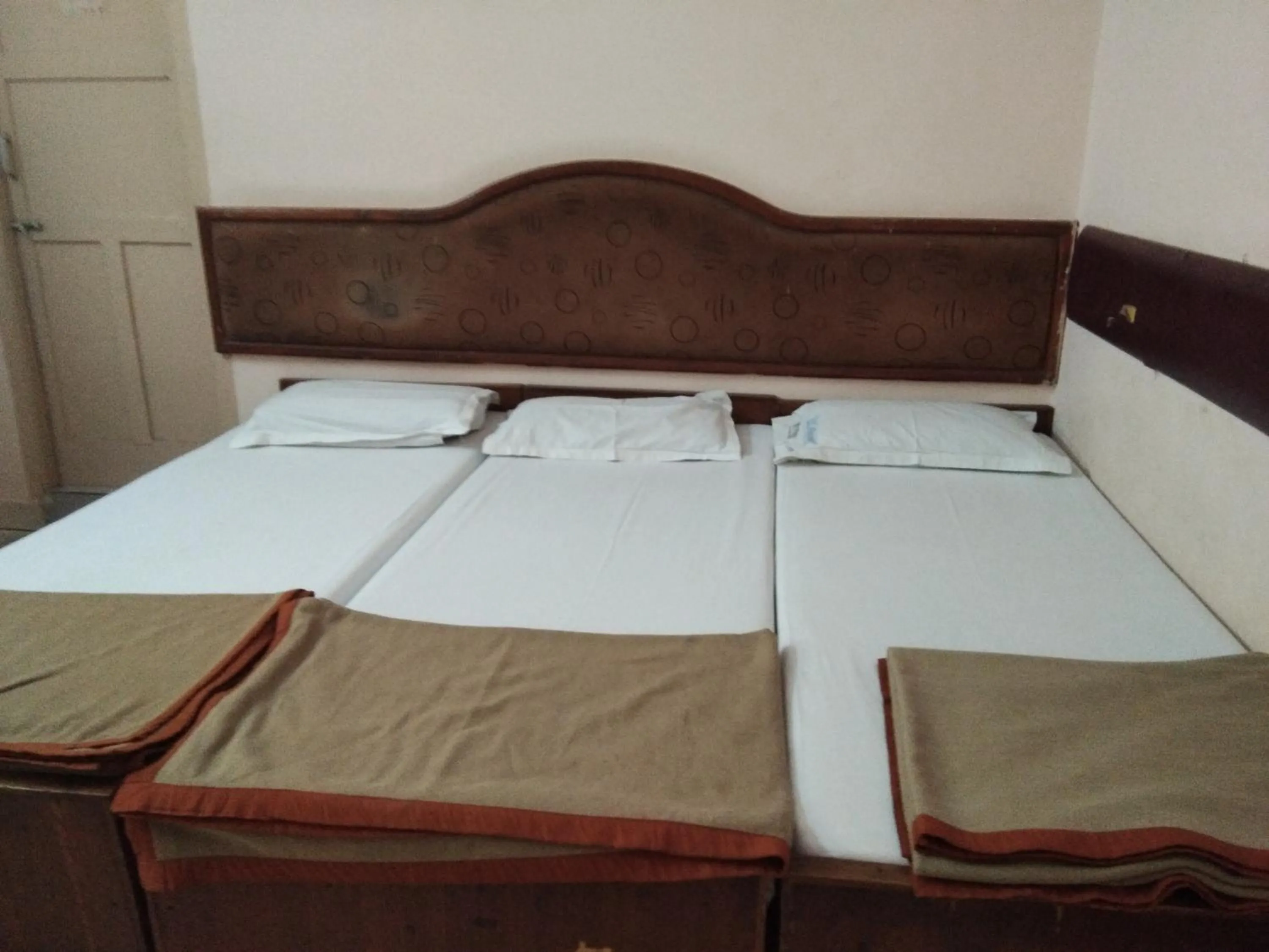 Bedroom in Srinivasa Lodge
