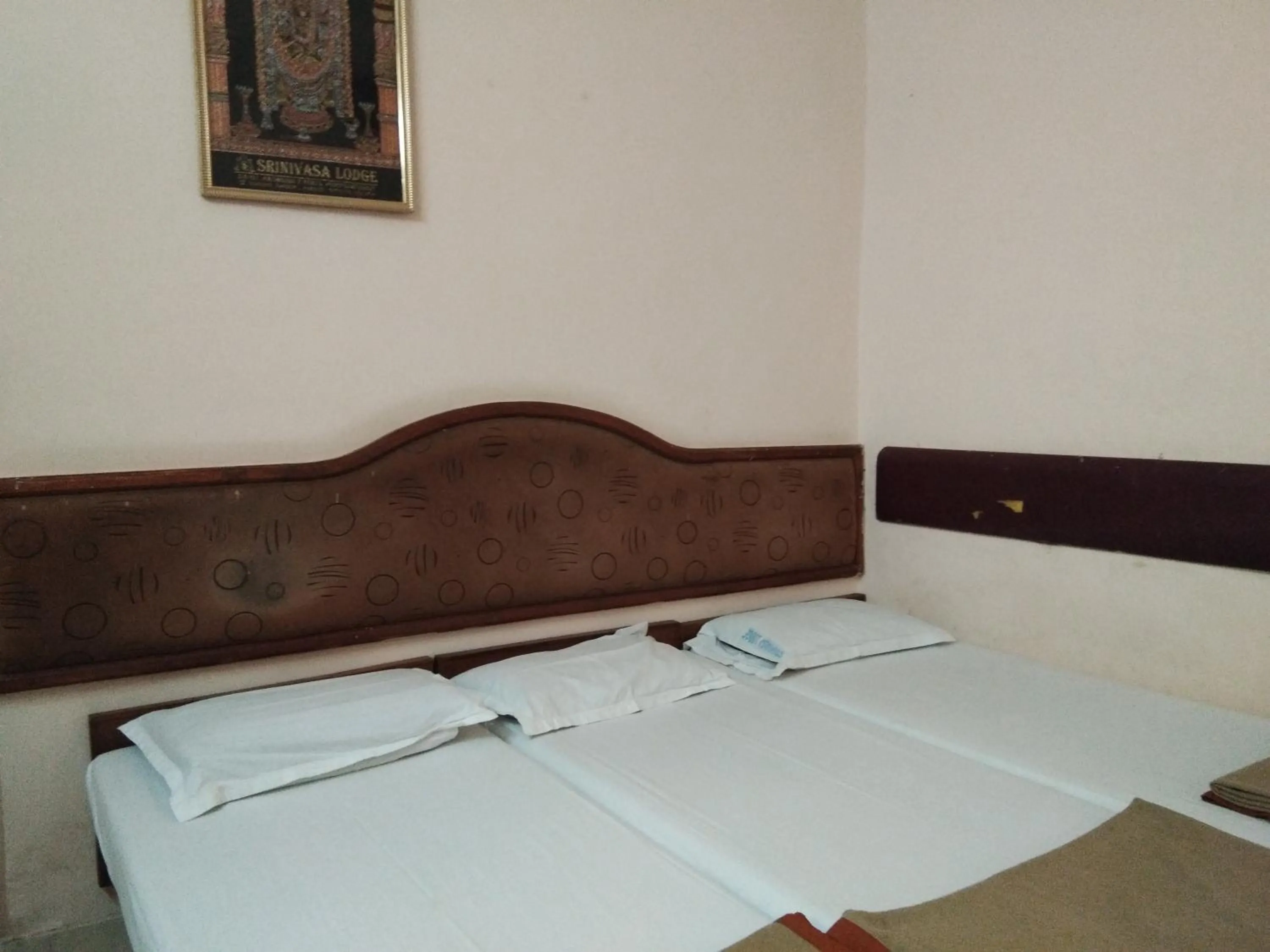 Bedroom in Srinivasa Lodge