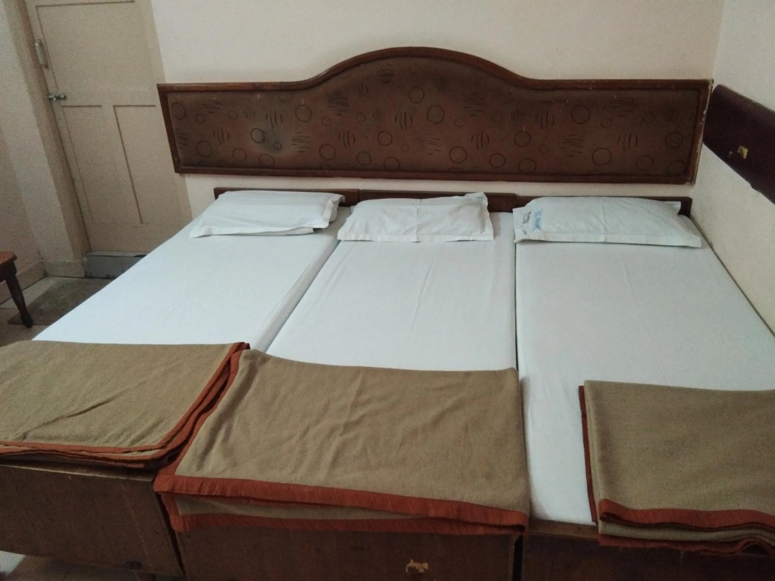 Bedroom in Srinivasa Lodge