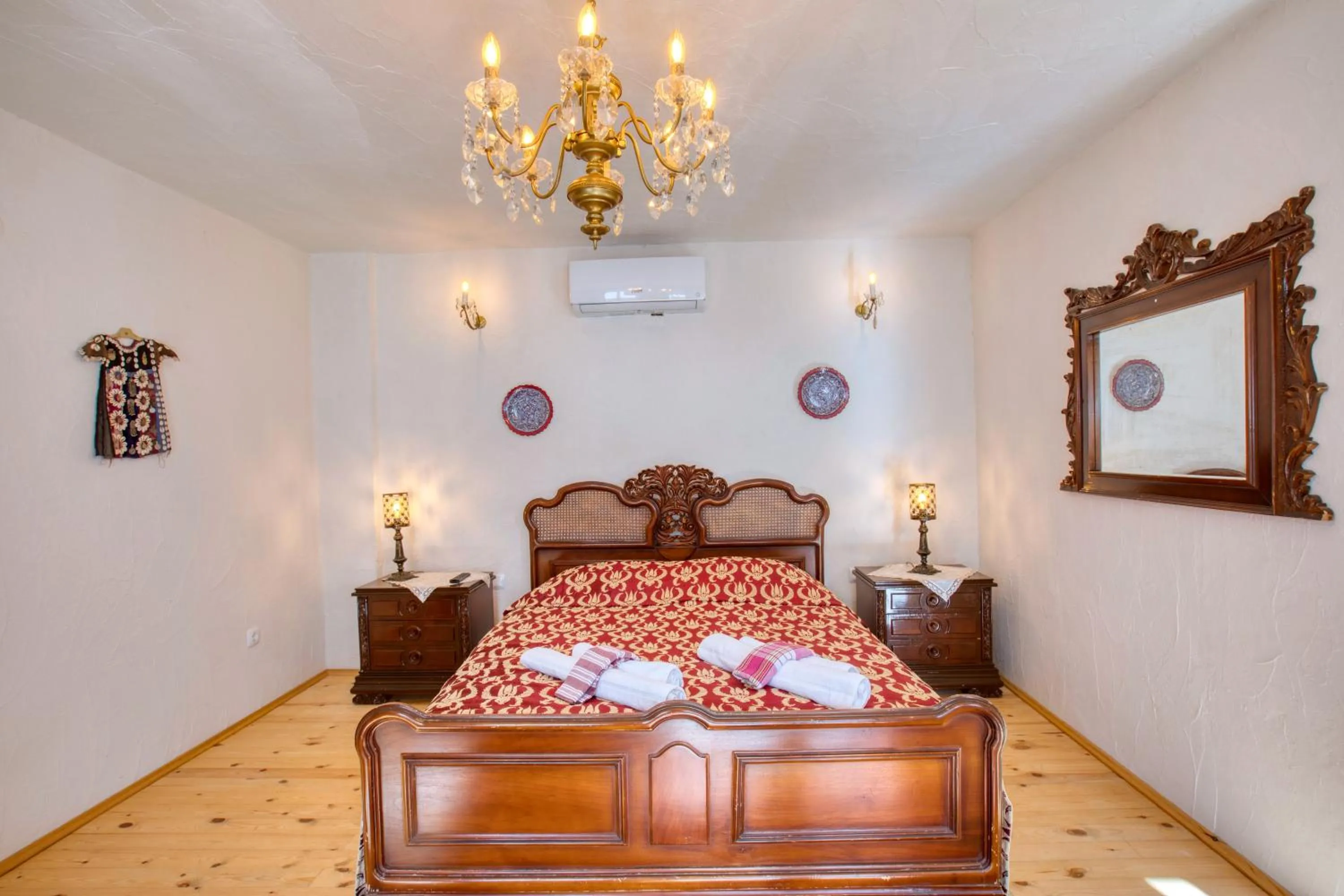 Bed in Kirazlı Sultan Konak