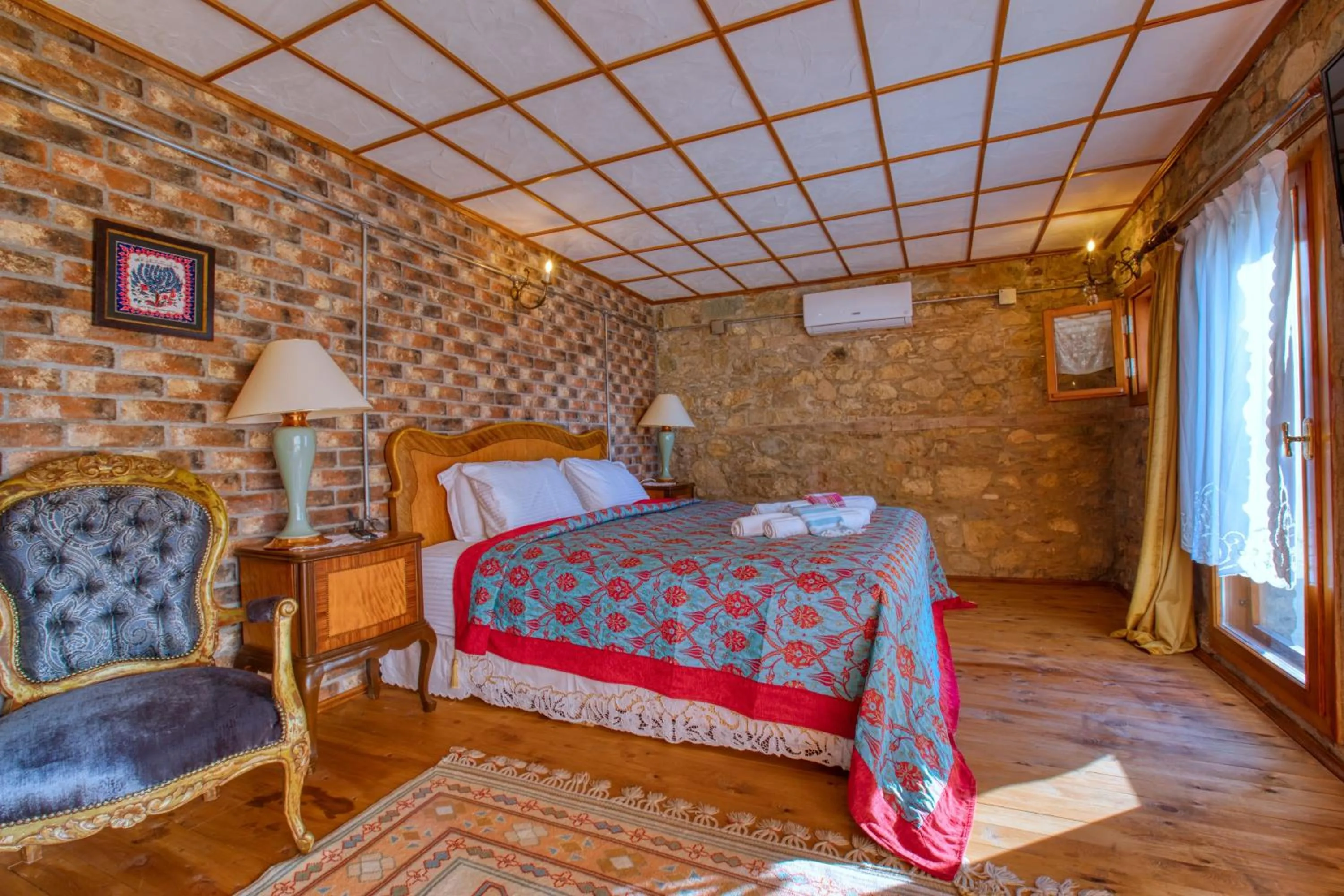 Bed in Kirazlı Sultan Konak