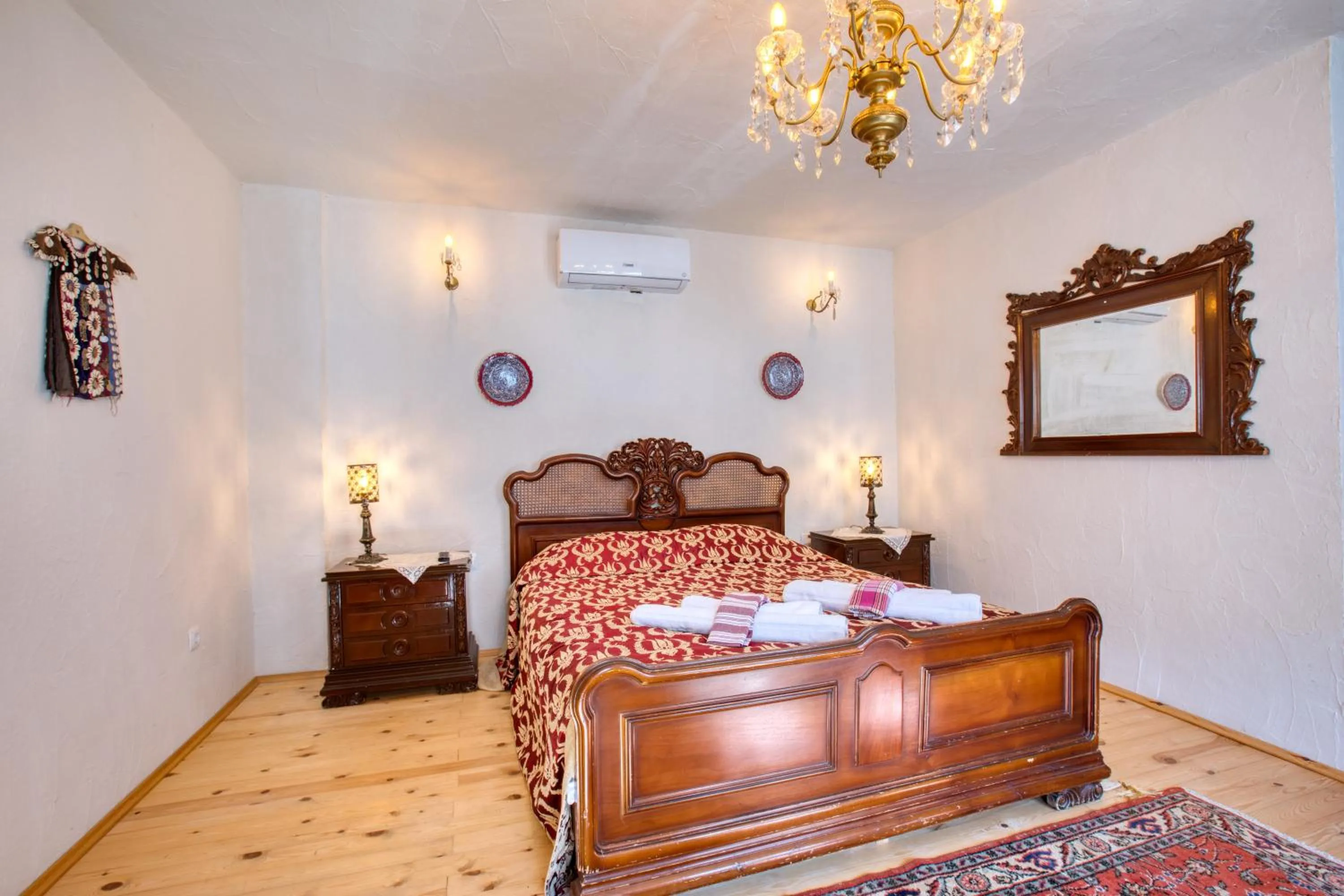 Bed in Kirazlı Sultan Konak