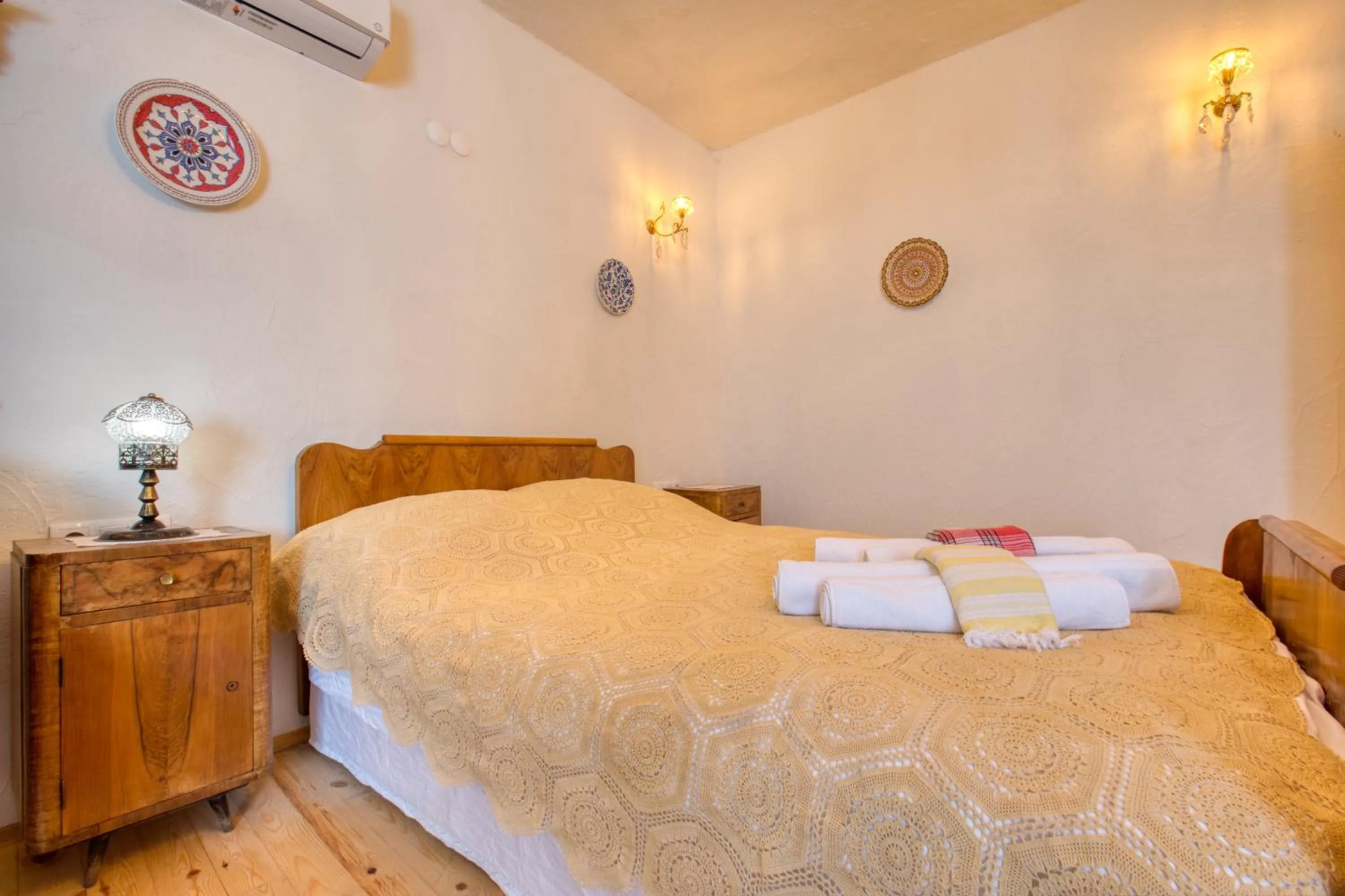 Bed in Kirazlı Sultan Konak