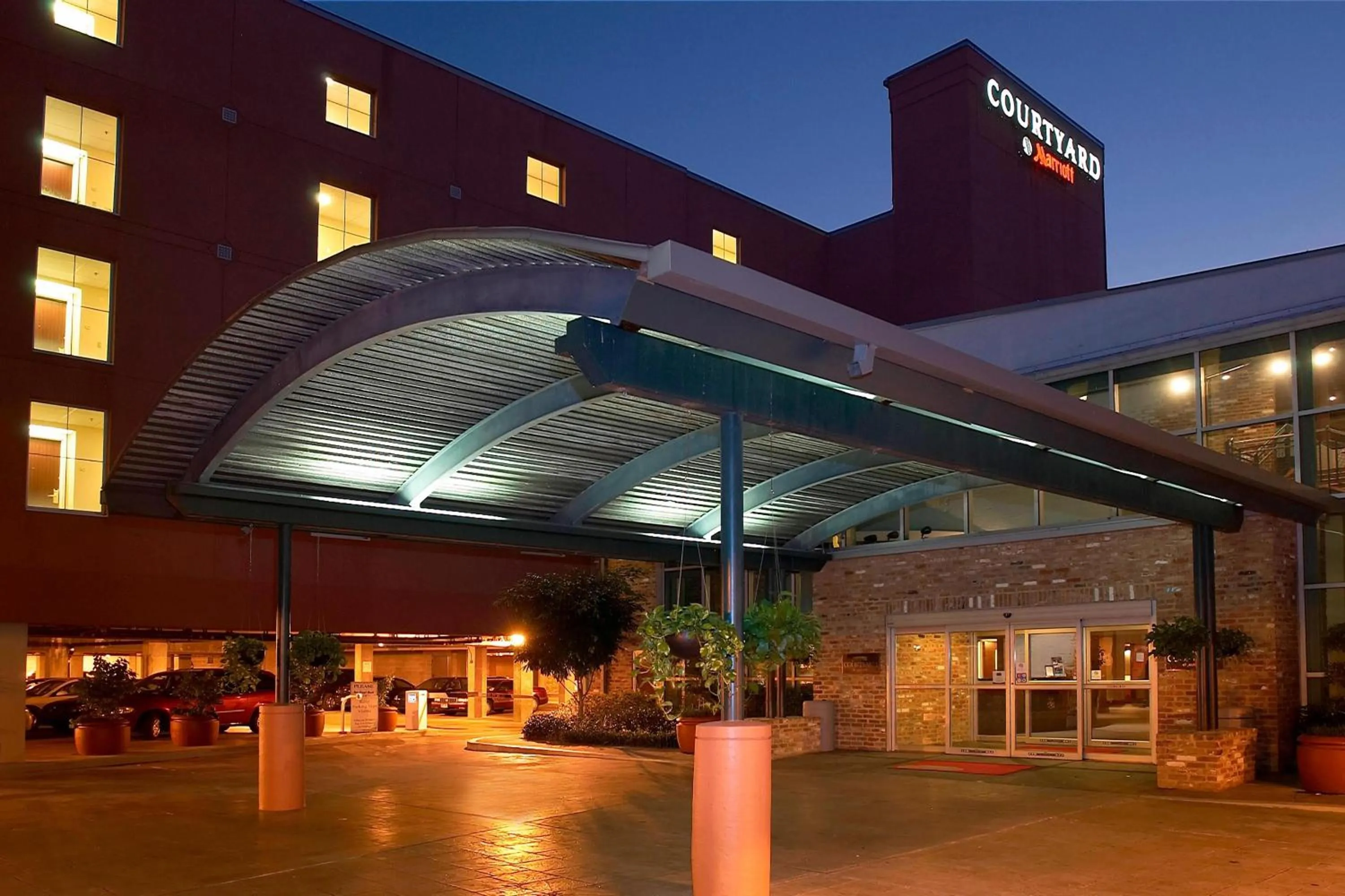 Property building in Courtyard by Marriott New Orleans Warehouse Arts District