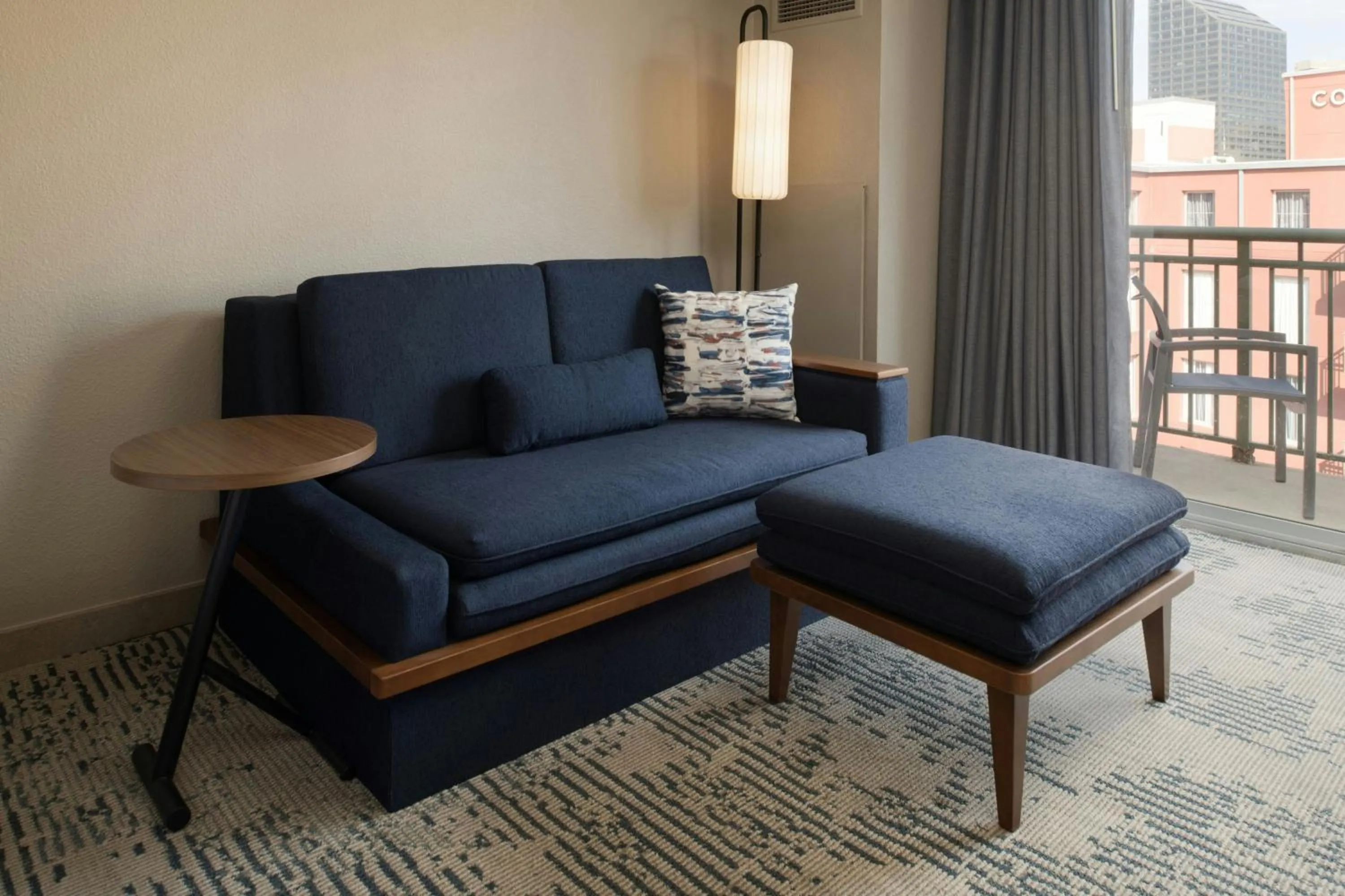 Photo of the whole room in Courtyard by Marriott New Orleans Warehouse Arts District