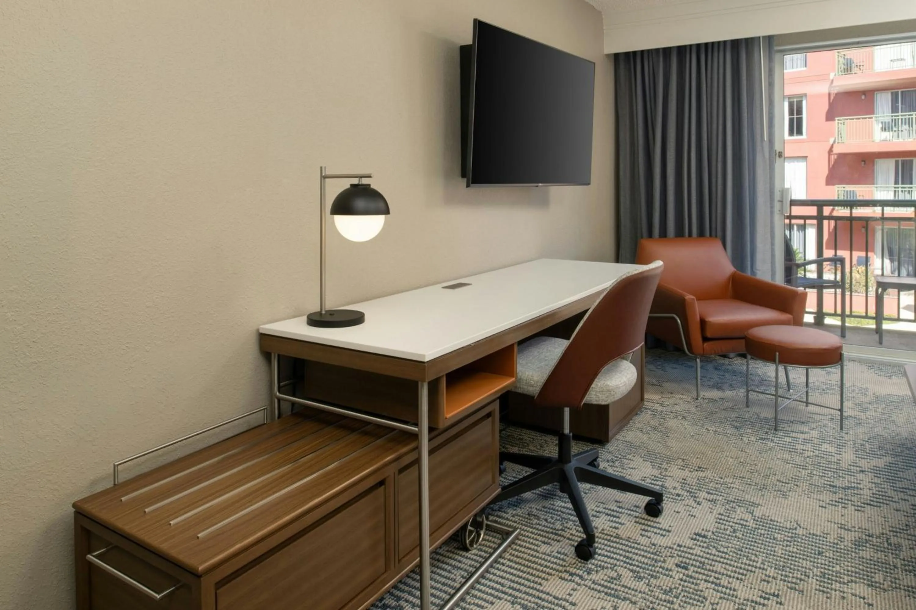 Photo of the whole room in Courtyard by Marriott New Orleans Warehouse Arts District