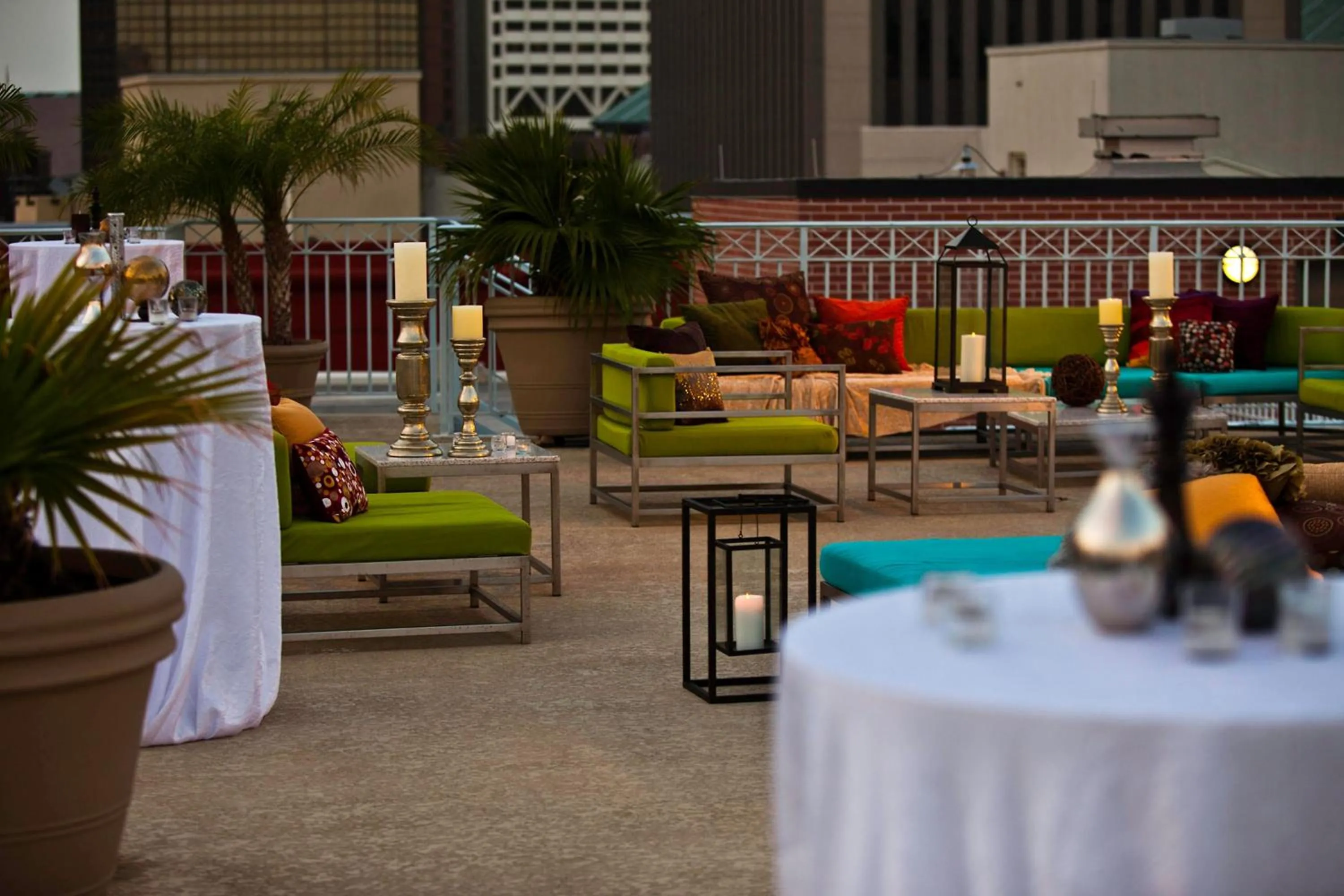 Lobby or reception in Renaissance New Orleans Arts Warehouse District Hotel